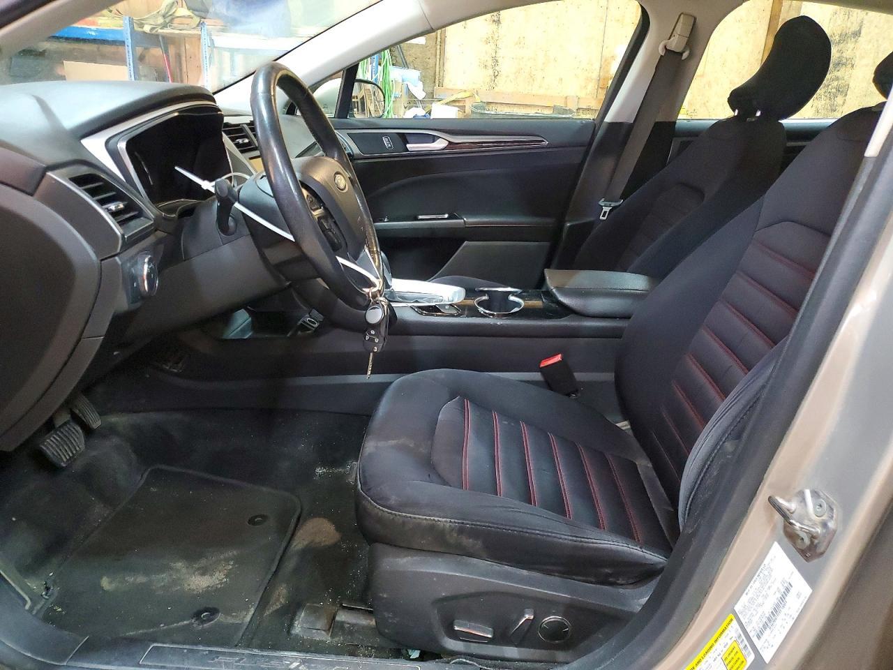 2015 Ford Fusion Se - Фото 7