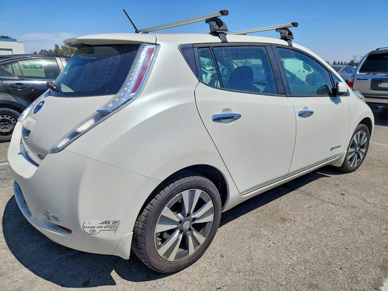 2016 Nissan Leaf Sv - Фото 3