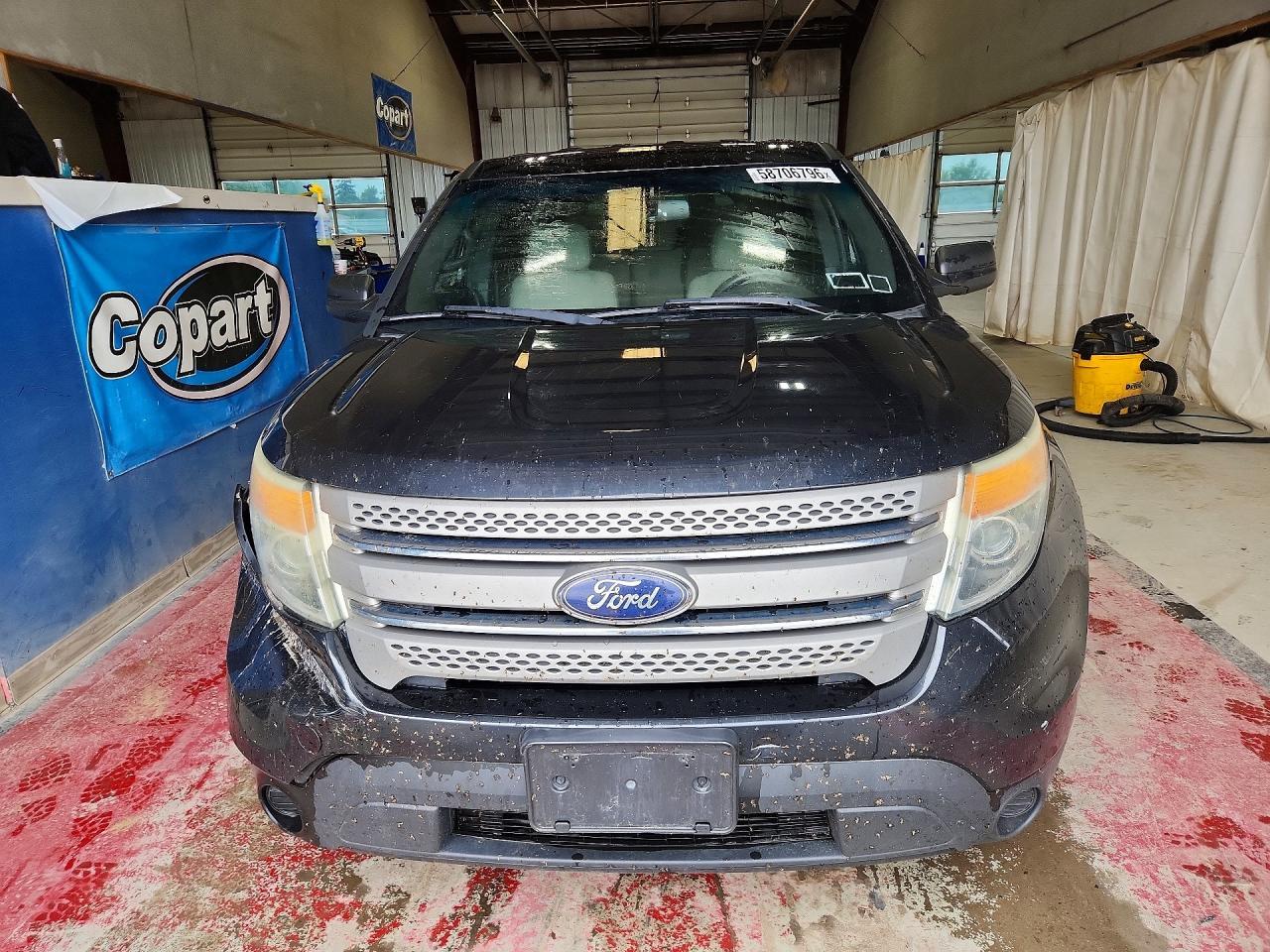 2015 Ford Explorer - Фото 5