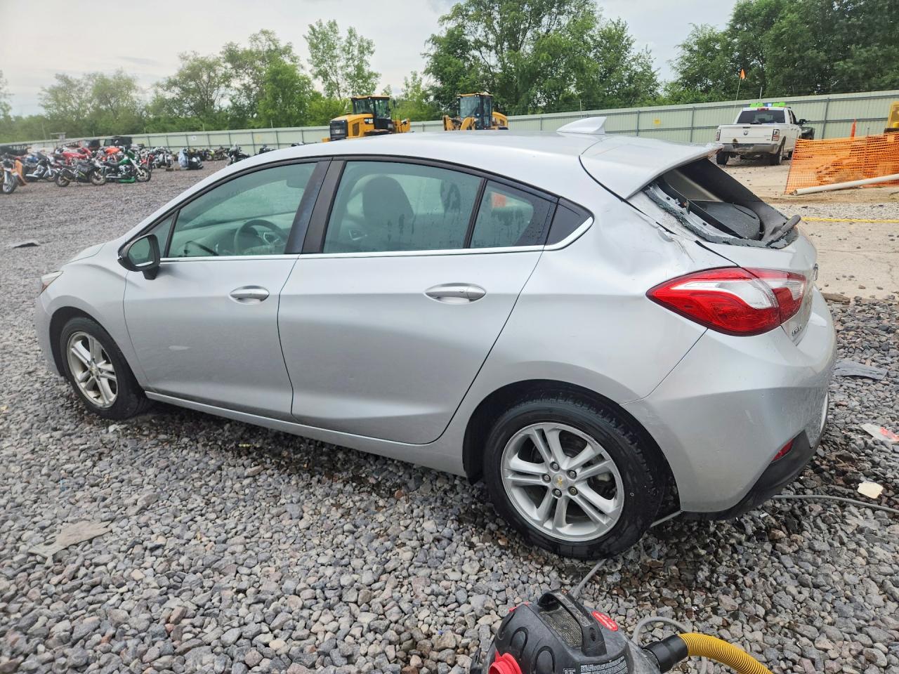 2018 Chevrolet Cruze Lt - Фото 2