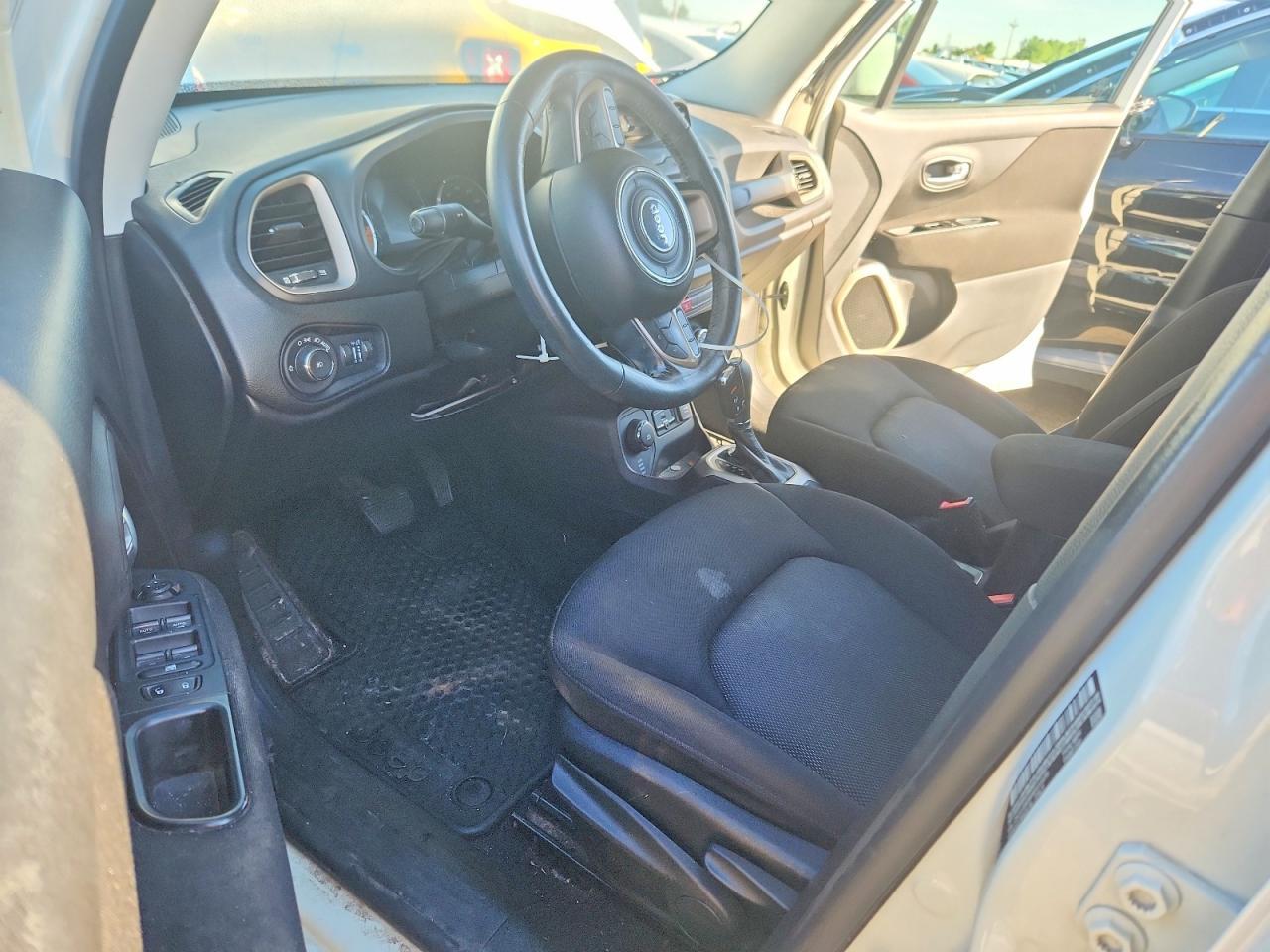 2017 Jeep Renegade Latitude - Фото 7