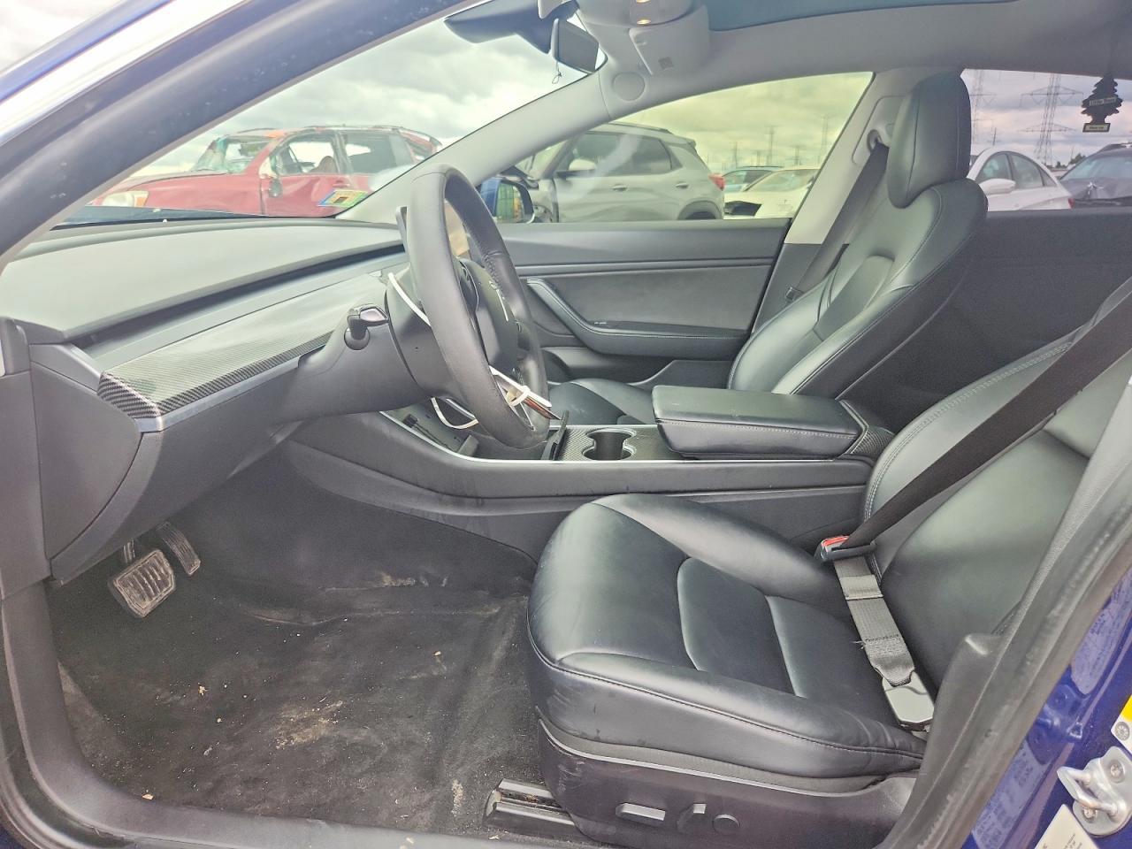 2020 Tesla Model 3 - Фото 7