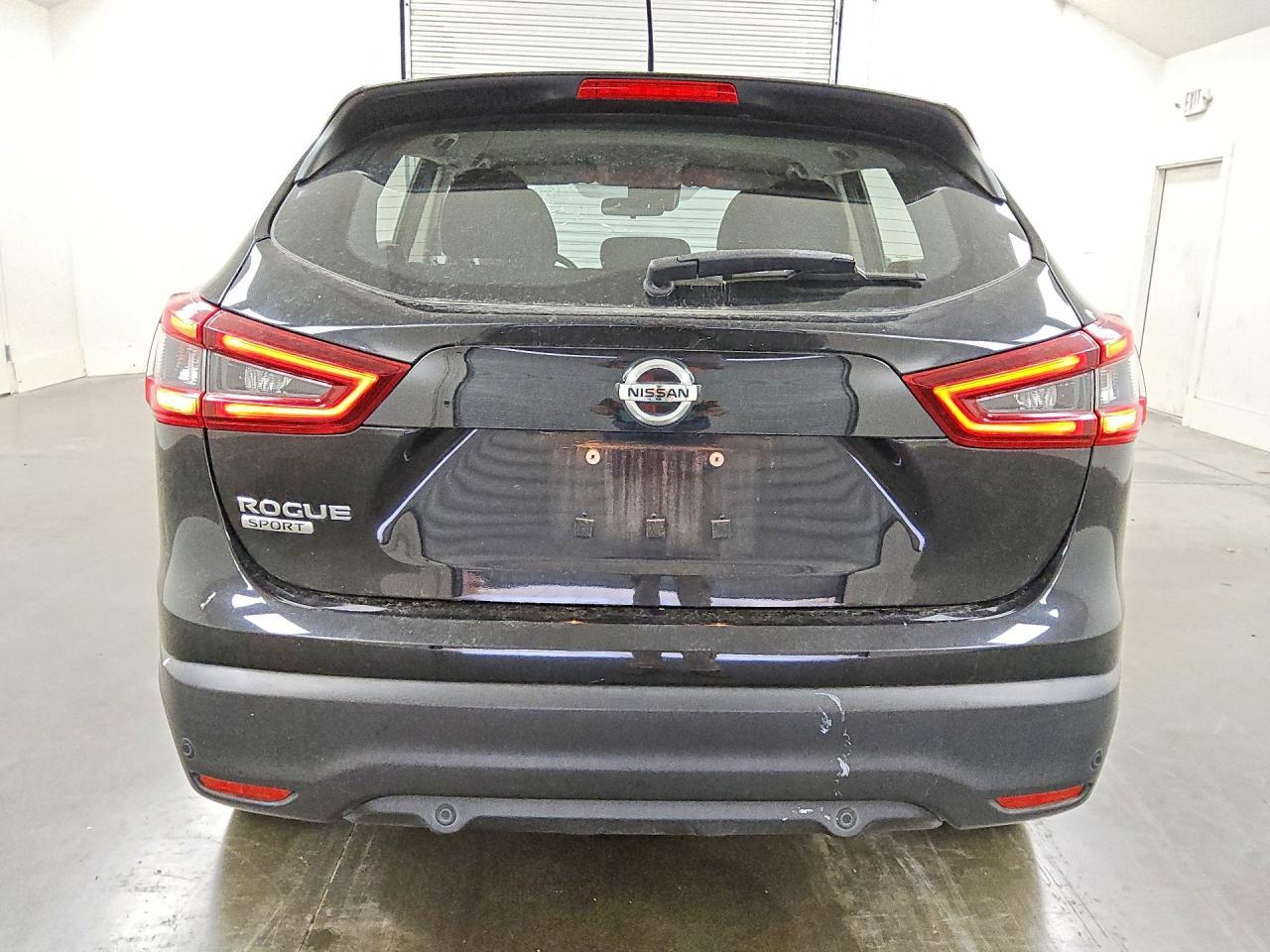 2021 Nissan Rogue Sport S - Фото 6