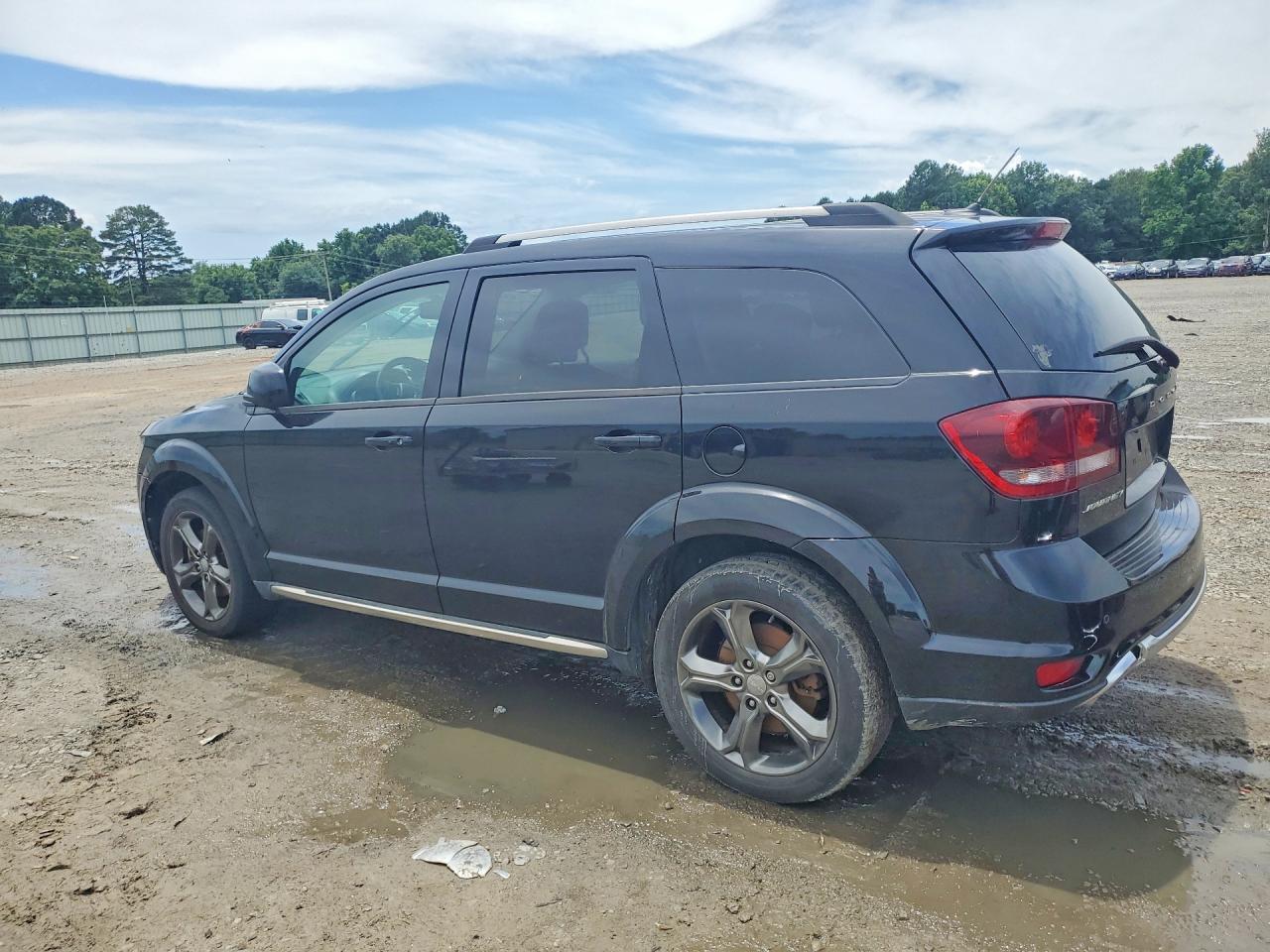 2015 Dodge Journey Crossroad - Image 2