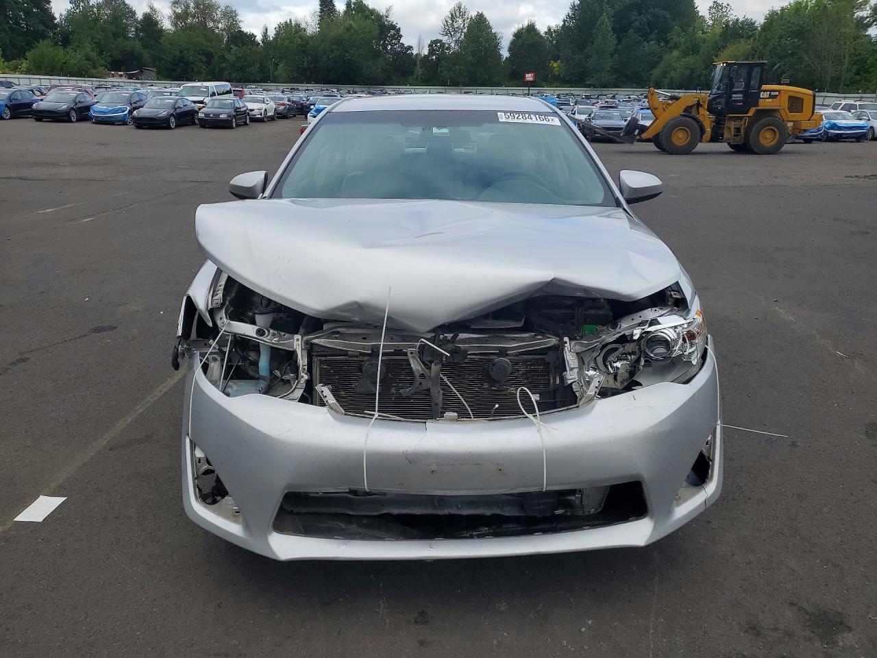 2014 Toyota Camry Le - Image 5