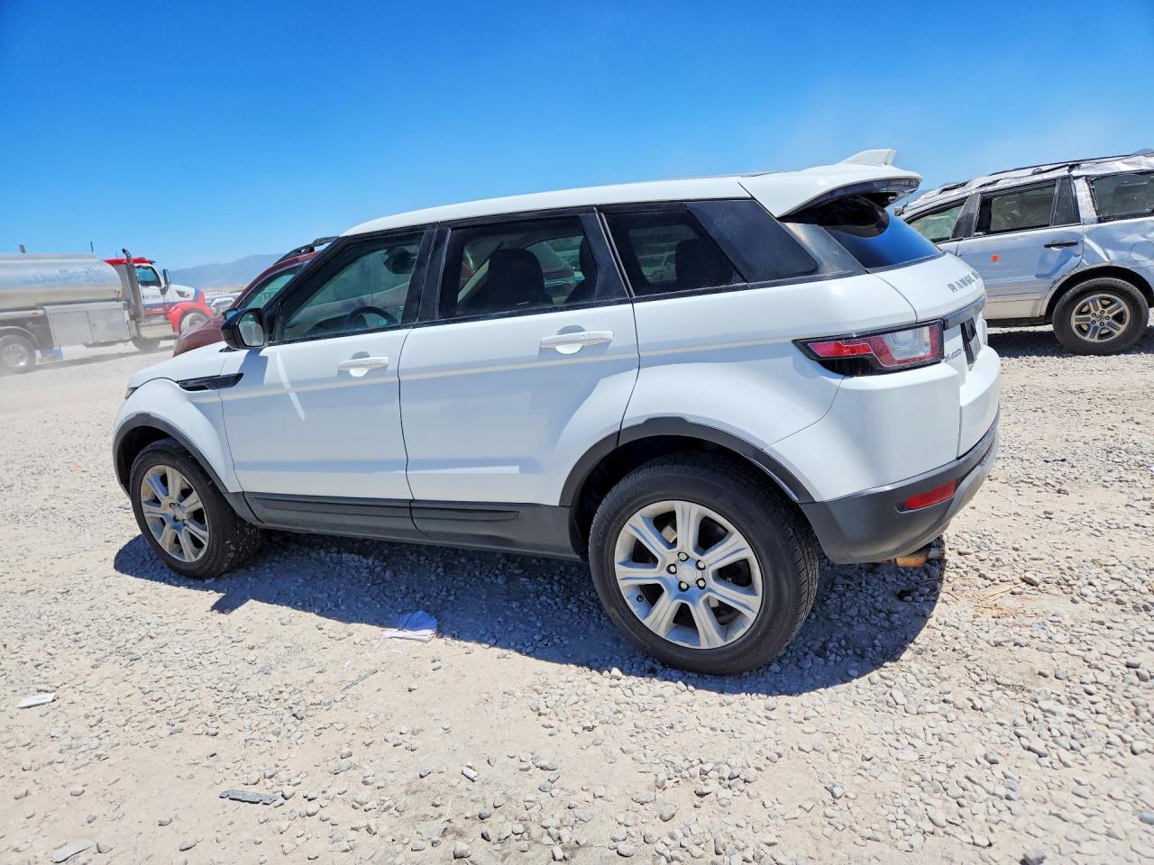2016 Land Rover Range Rover Evoque Se - Фото 2