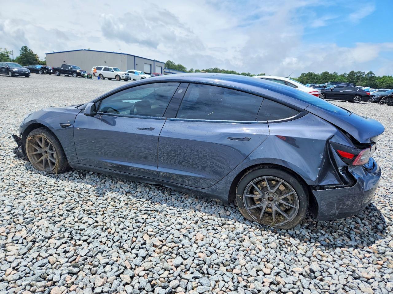 2022 Tesla Model 3 - Image 2