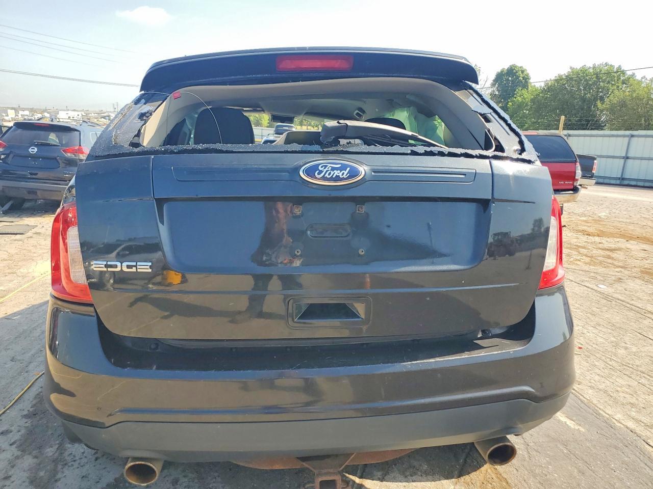 2014 Ford Edge Se - Image 6