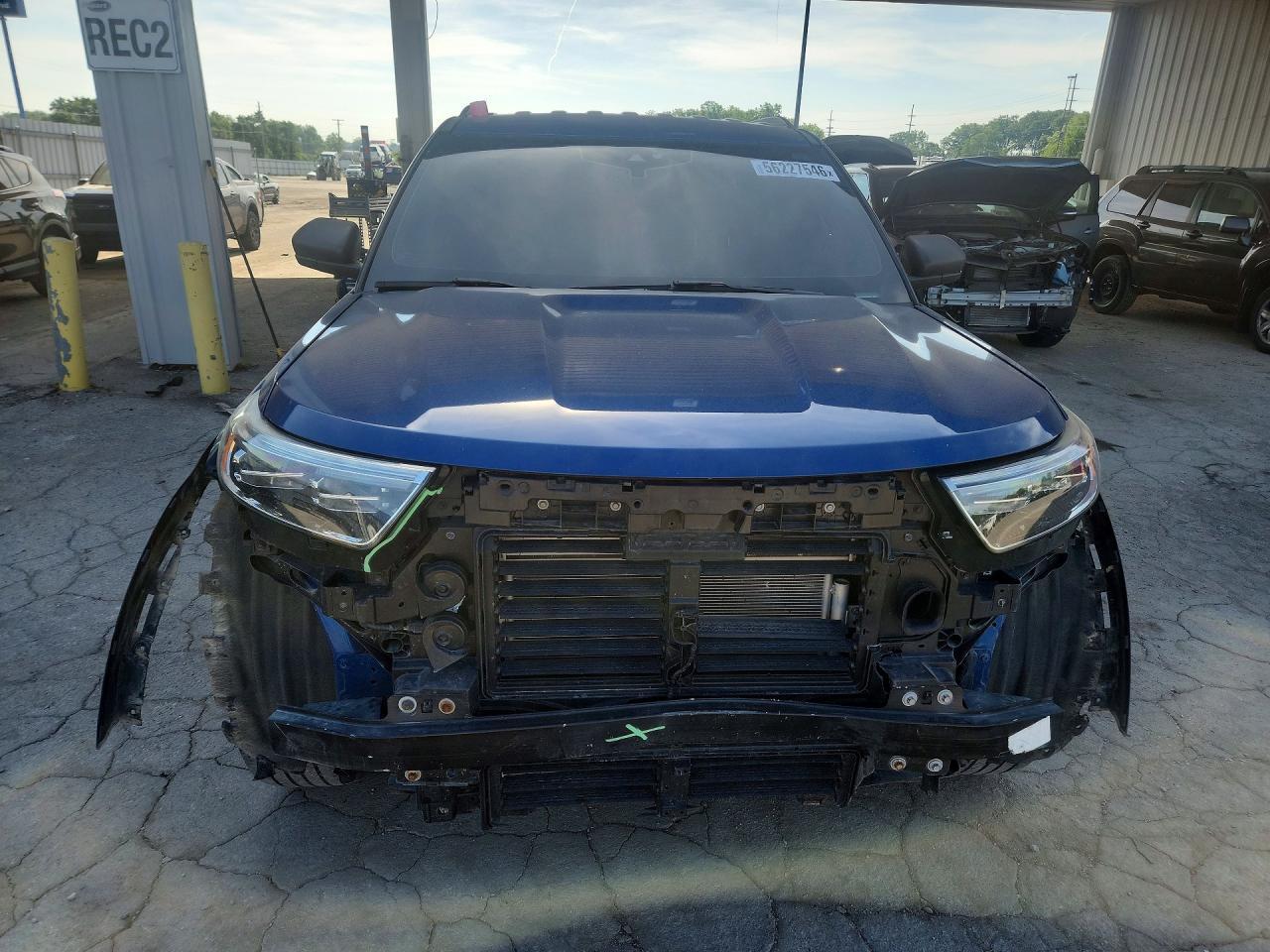 2022 Ford Explorer Xlt - Фото 5