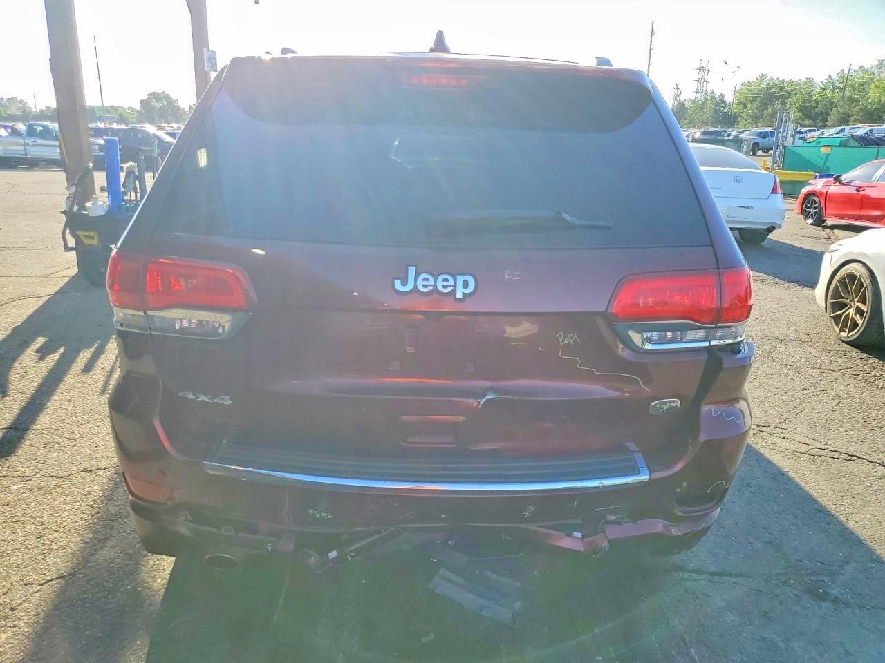 2017 Jeep Grand Cherokee Overland - Фото 6