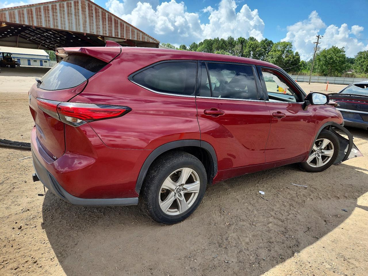 2020 Toyota Highlander Le - Фото 3