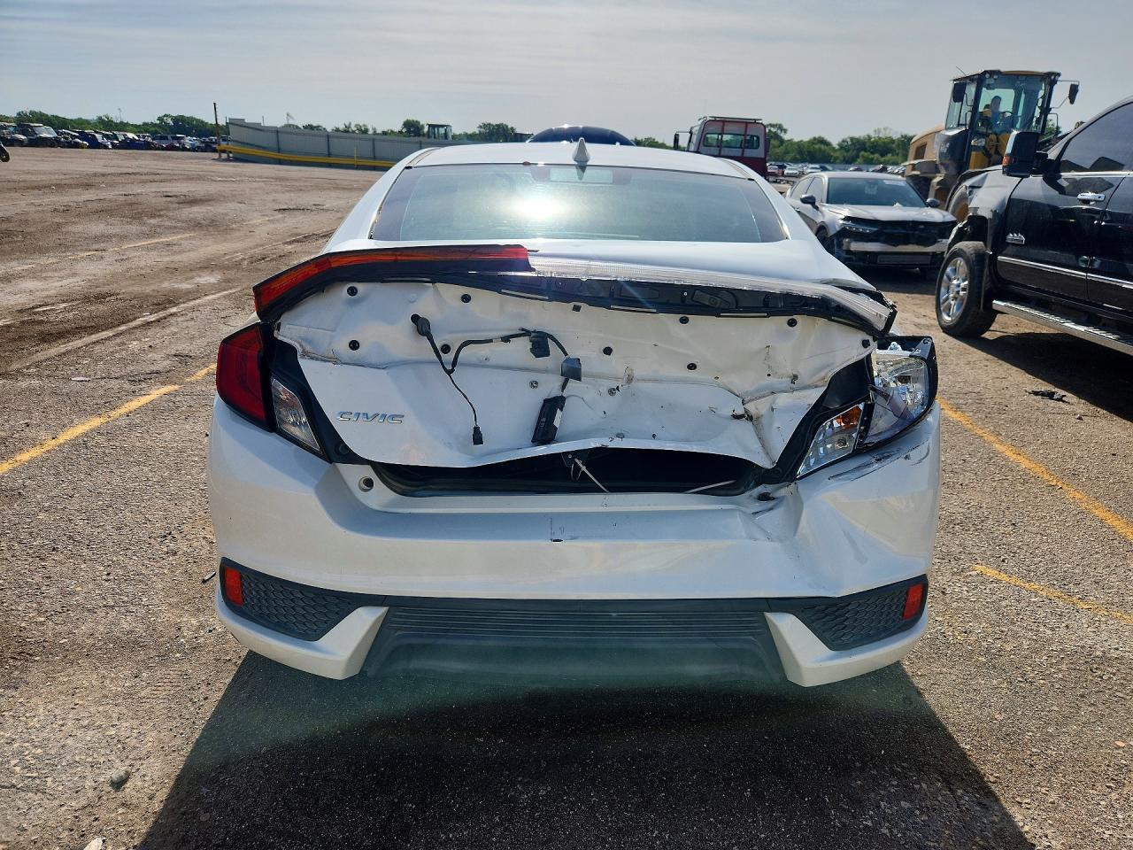 2018 Honda Civic Ex - Image 6