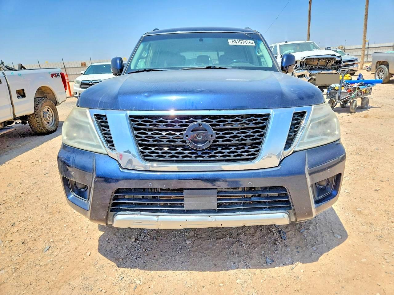 2017 Nissan Armada Sv - Image 5