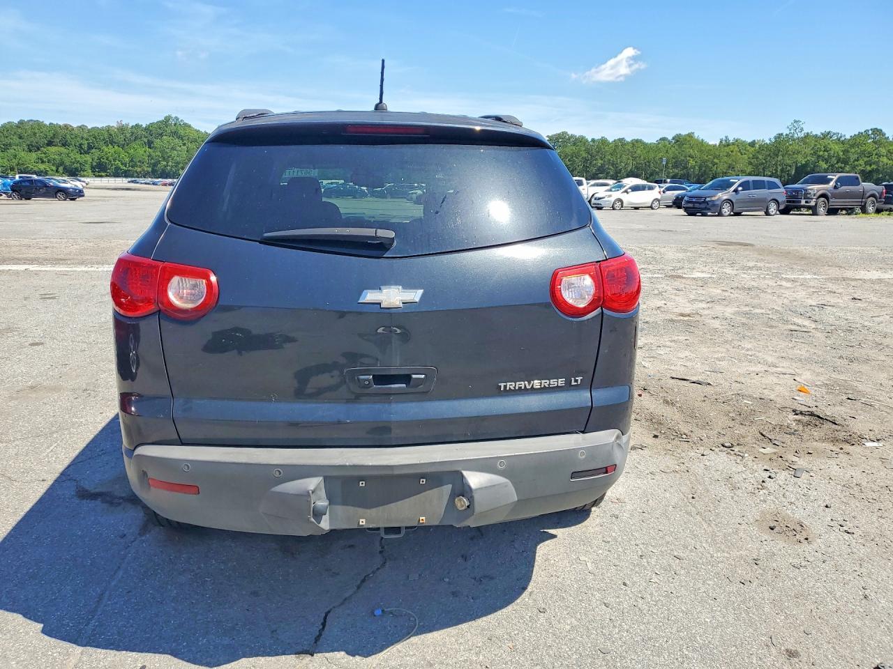2010 Chevrolet Traverse Lt - Фото 6