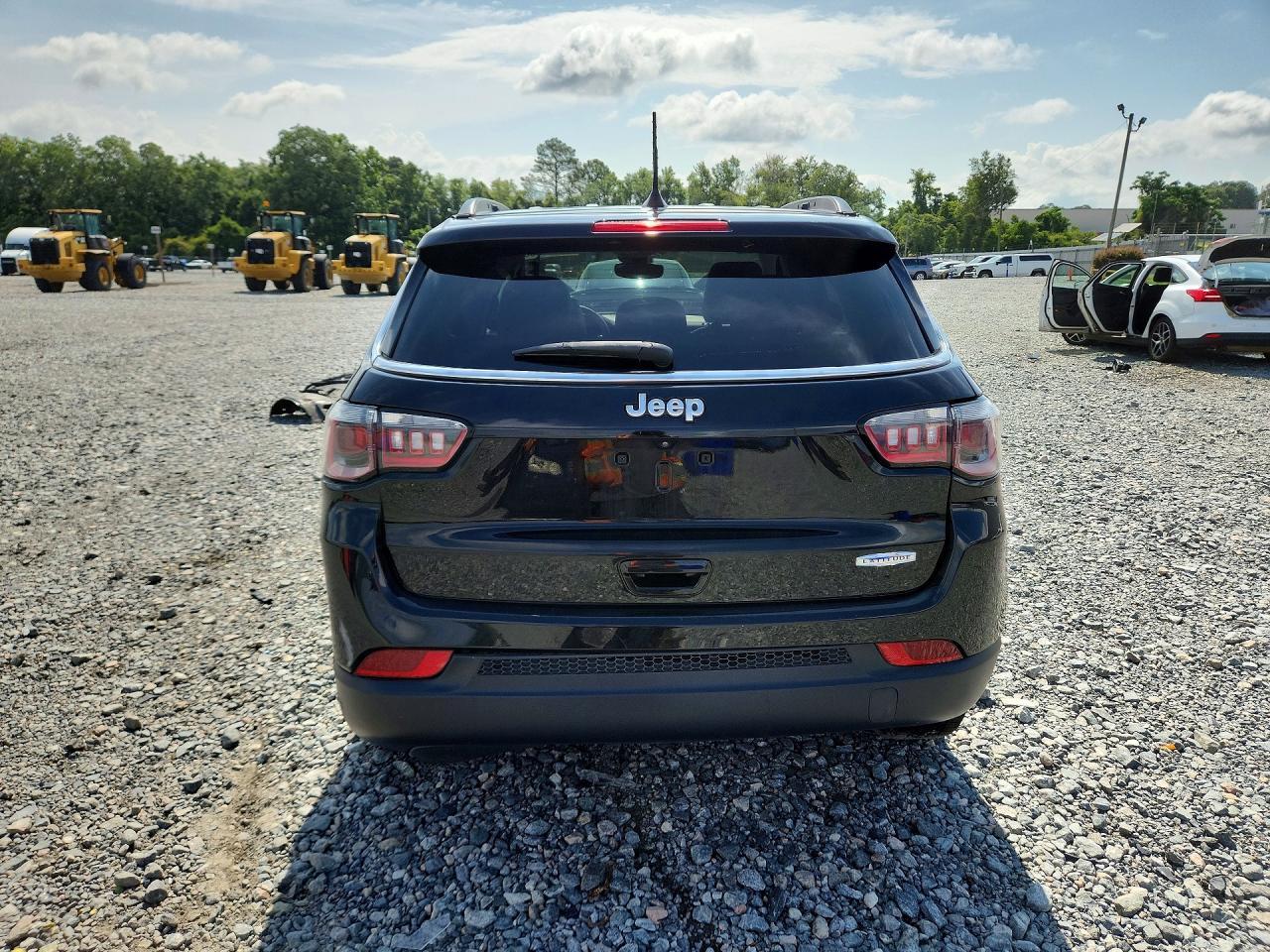 2022 Jeep Compass Latitude - Фото 6