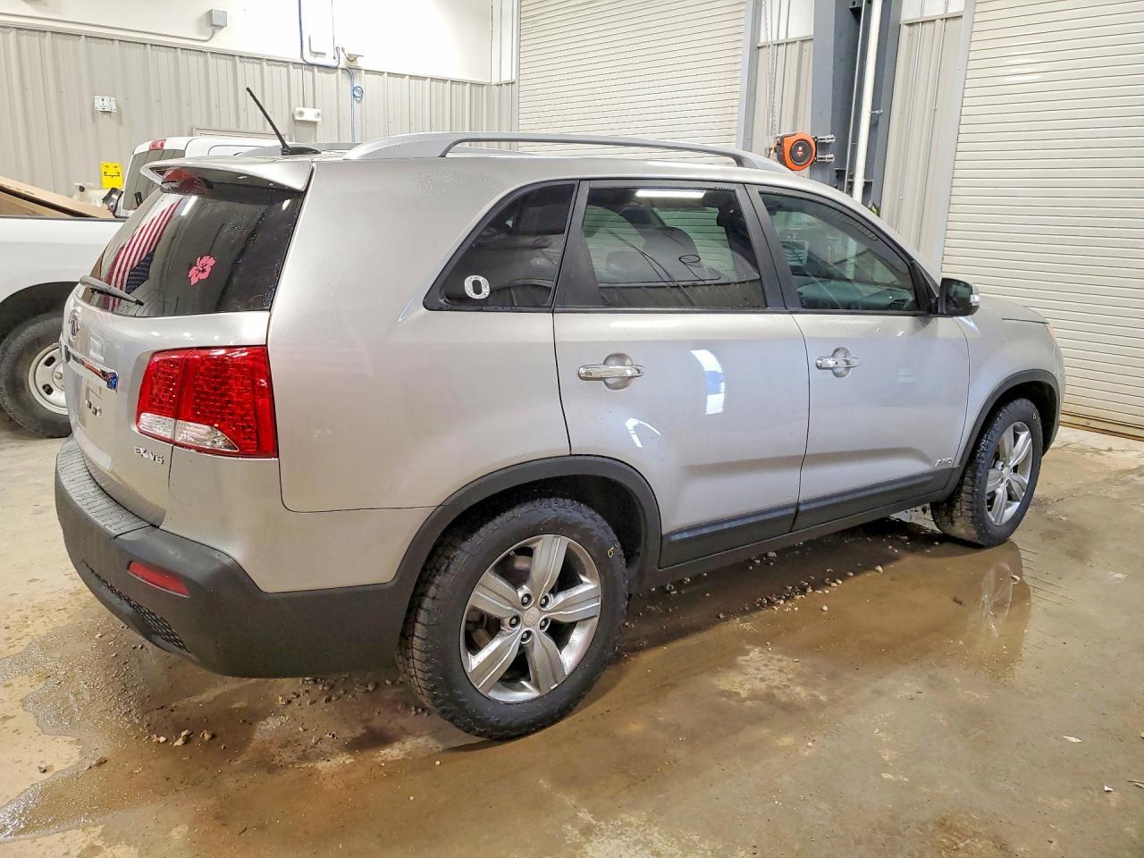 2013 Kia Sorento Ex - Фото 3