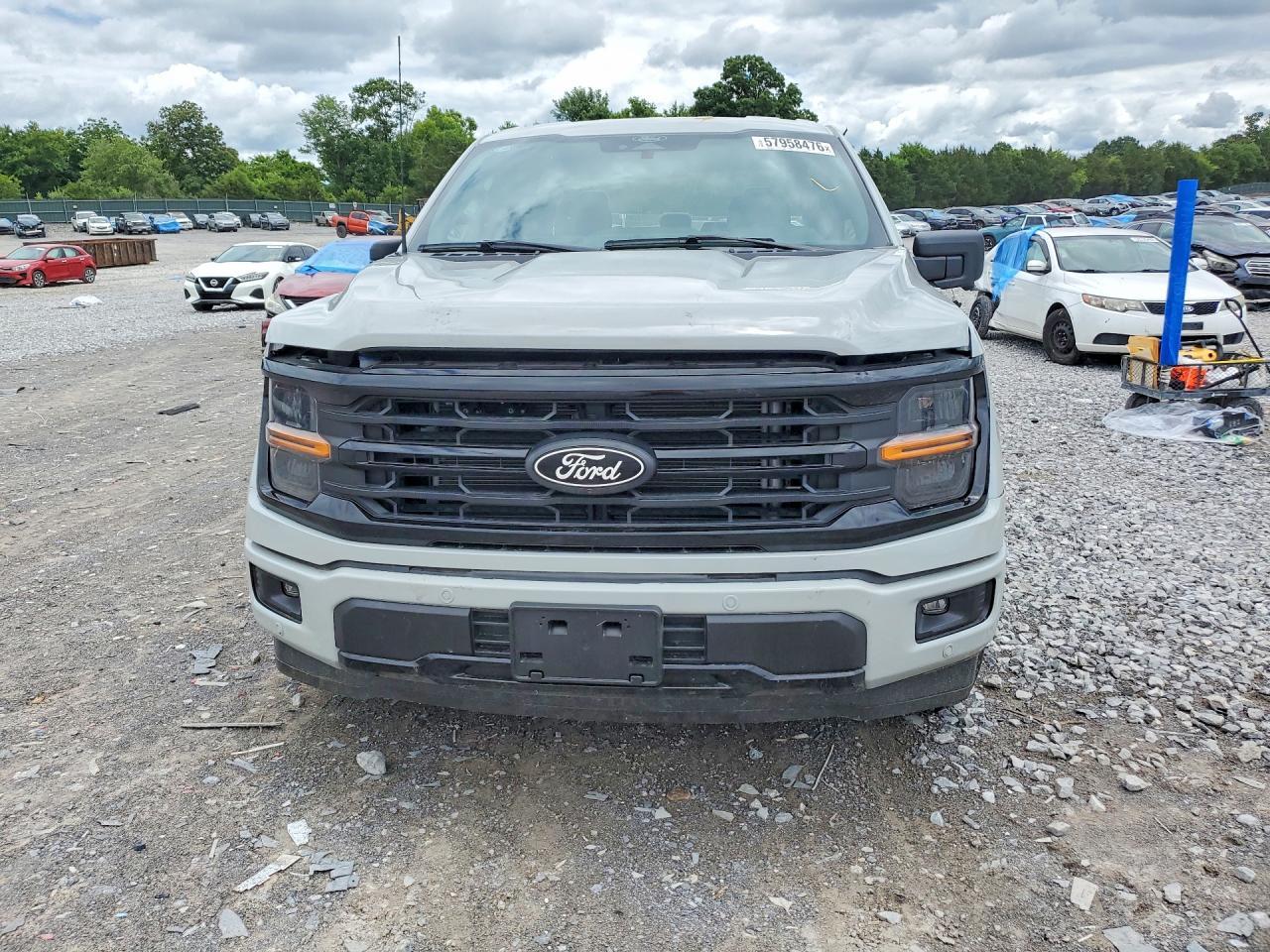 2024 Ford F150 Xlt - Фото 5