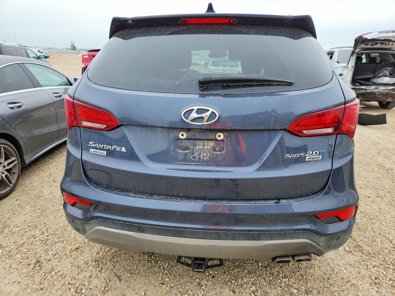 2018 Hyundai Santa Fe Sport 2.0T - Фото 6