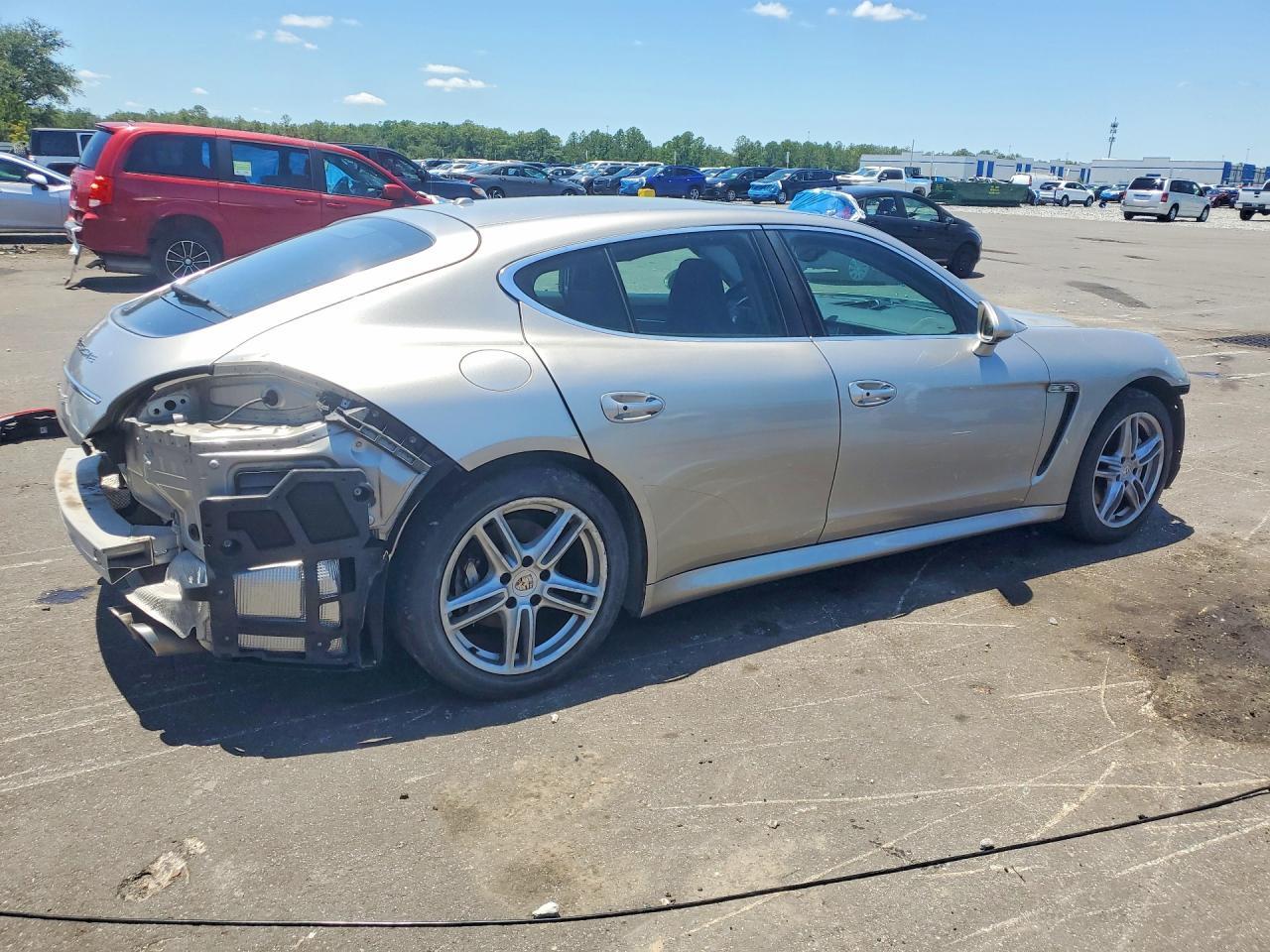 2010 Porsche Panamera S - Фото 3