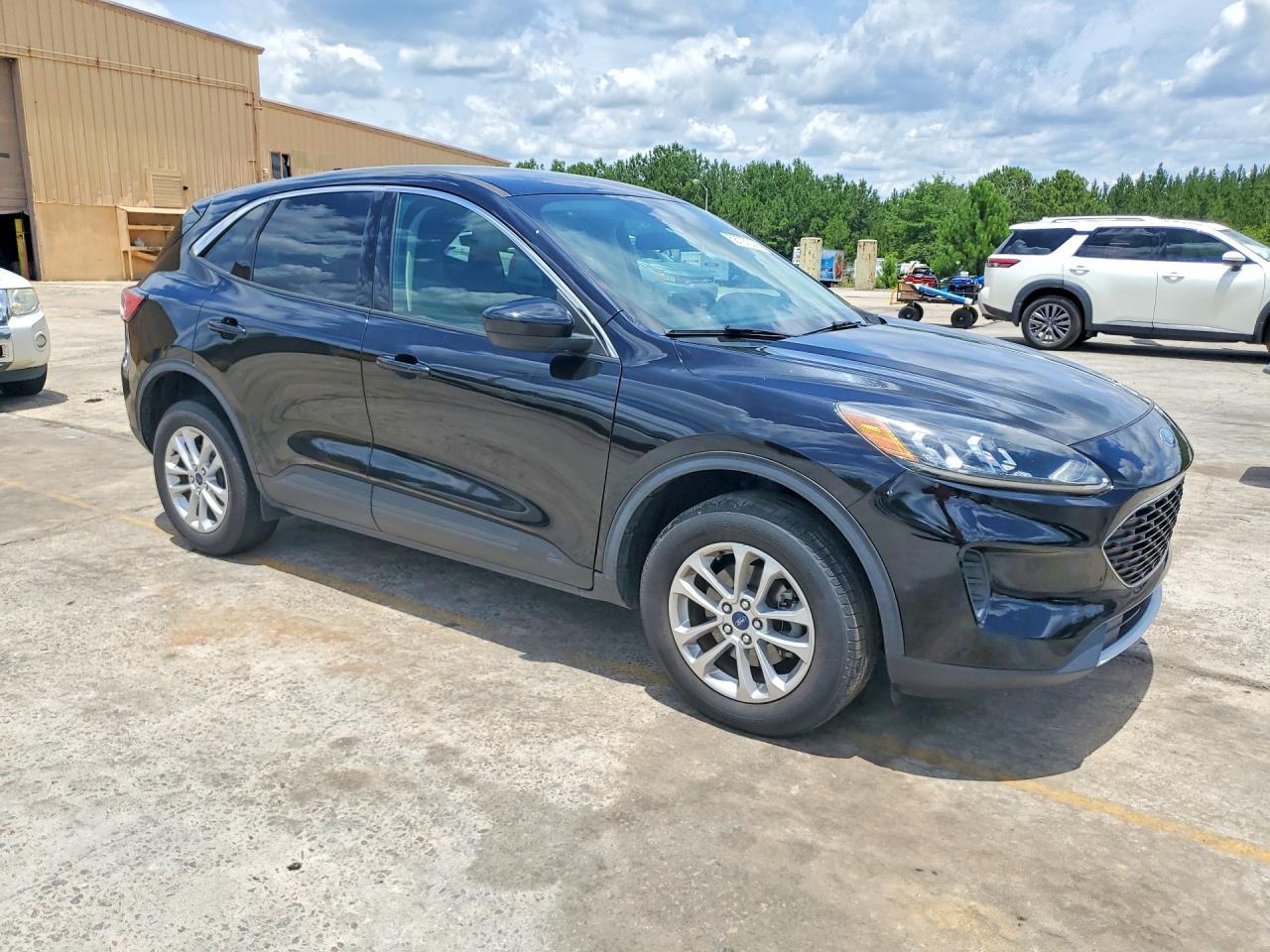2020 Ford Escape Se - Фото 4