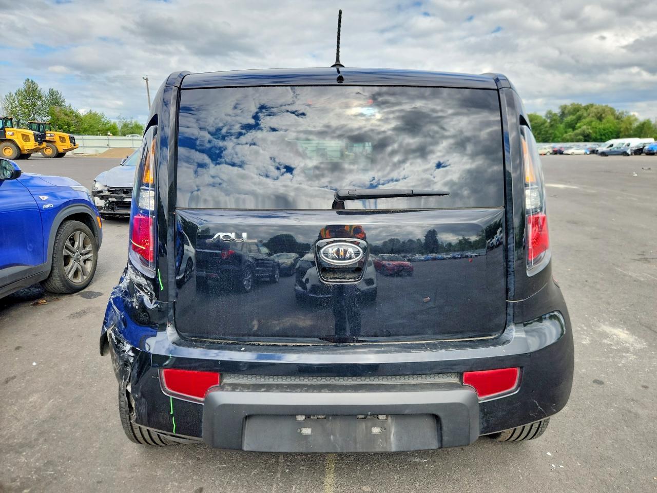 2011 Kia Soul + - Фото 6