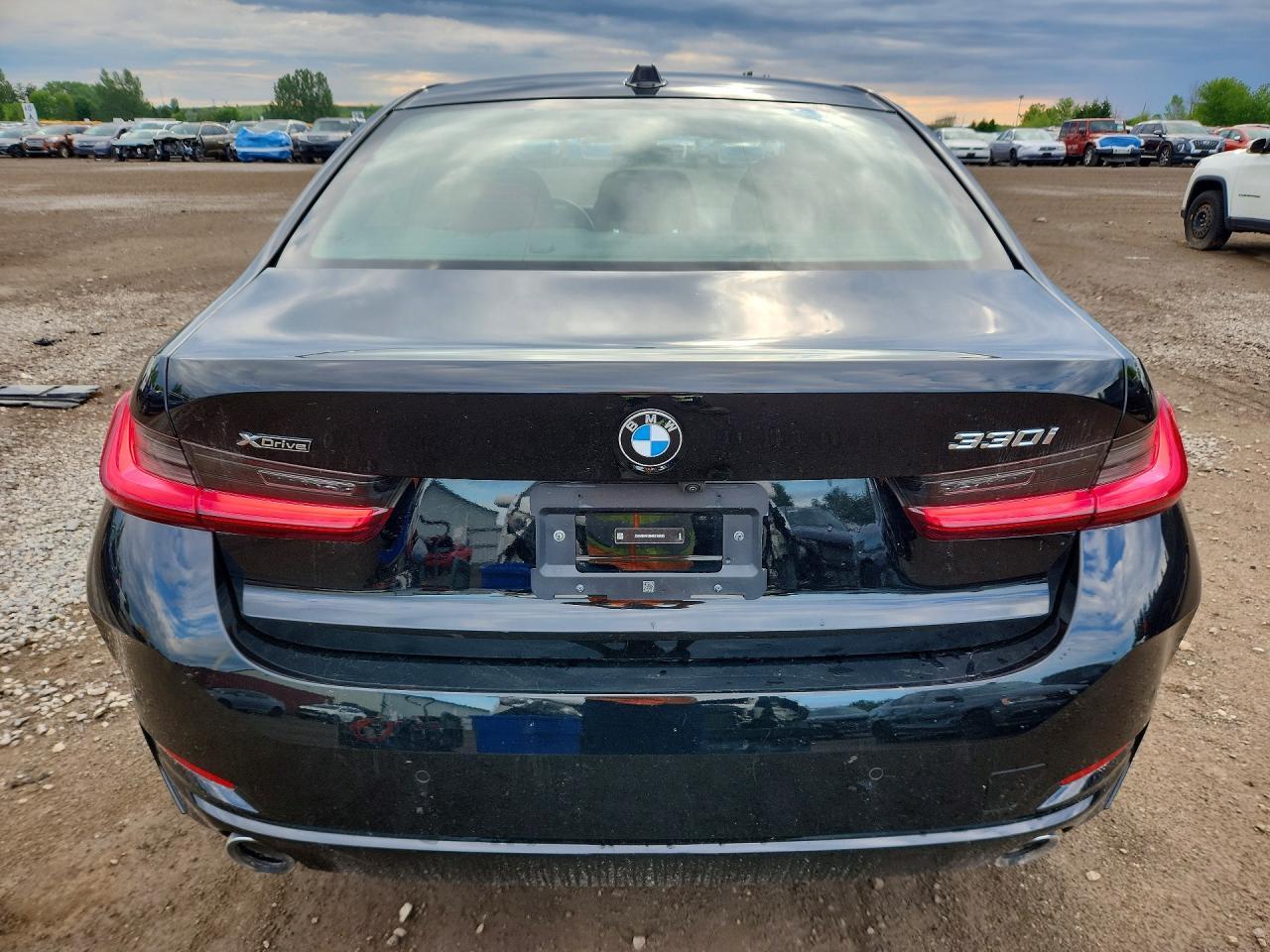 2024 BMW 330Xi - Image 6
