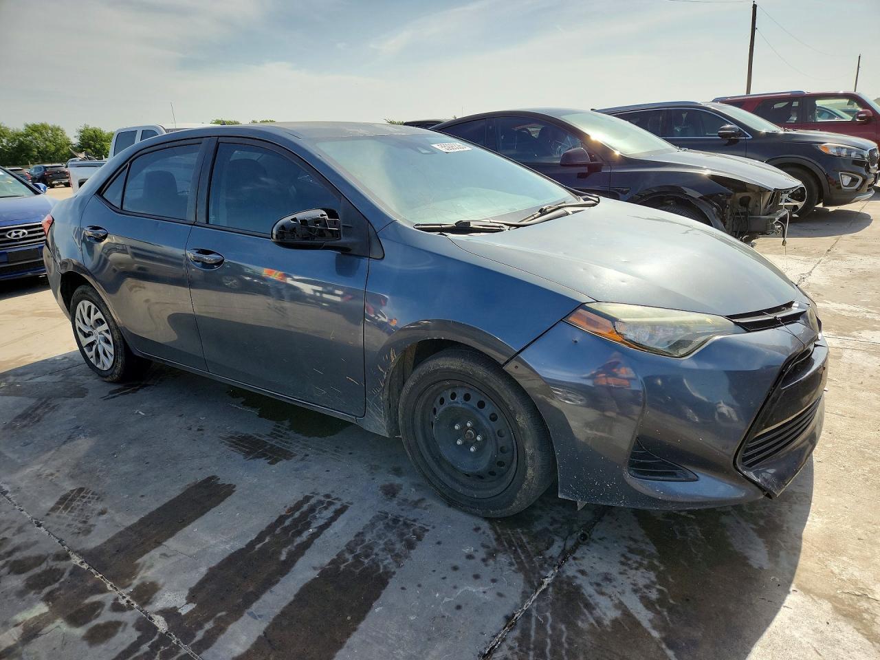 2017 Toyota Corolla Le - Image 4