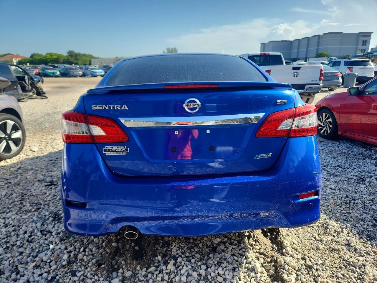 2013 Nissan Sentra S - Image 6