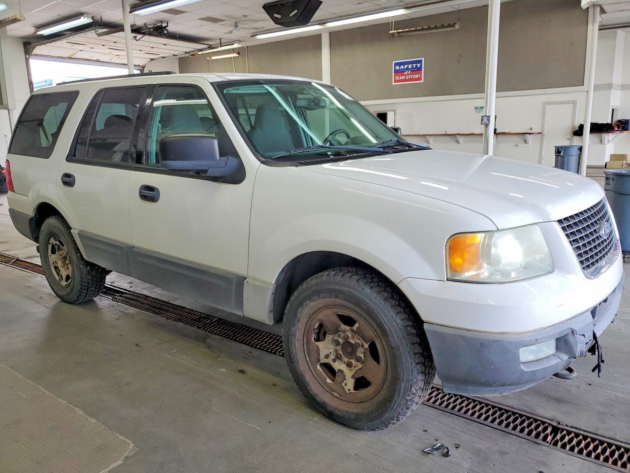 2004 Ford Expedition Xlt - Фото 4