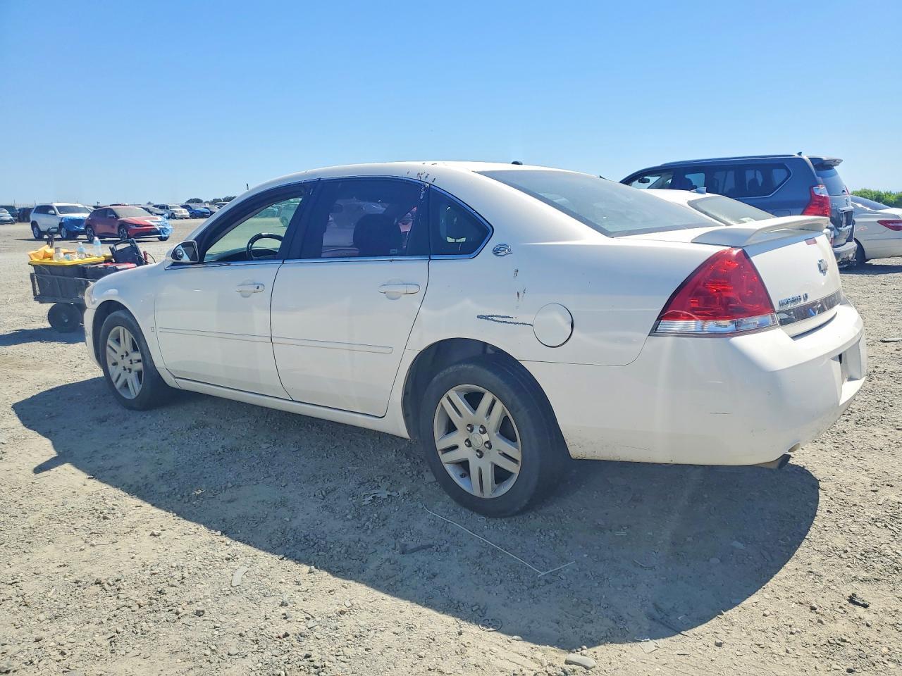 2006 Chevrolet Impala Lt - Image 2