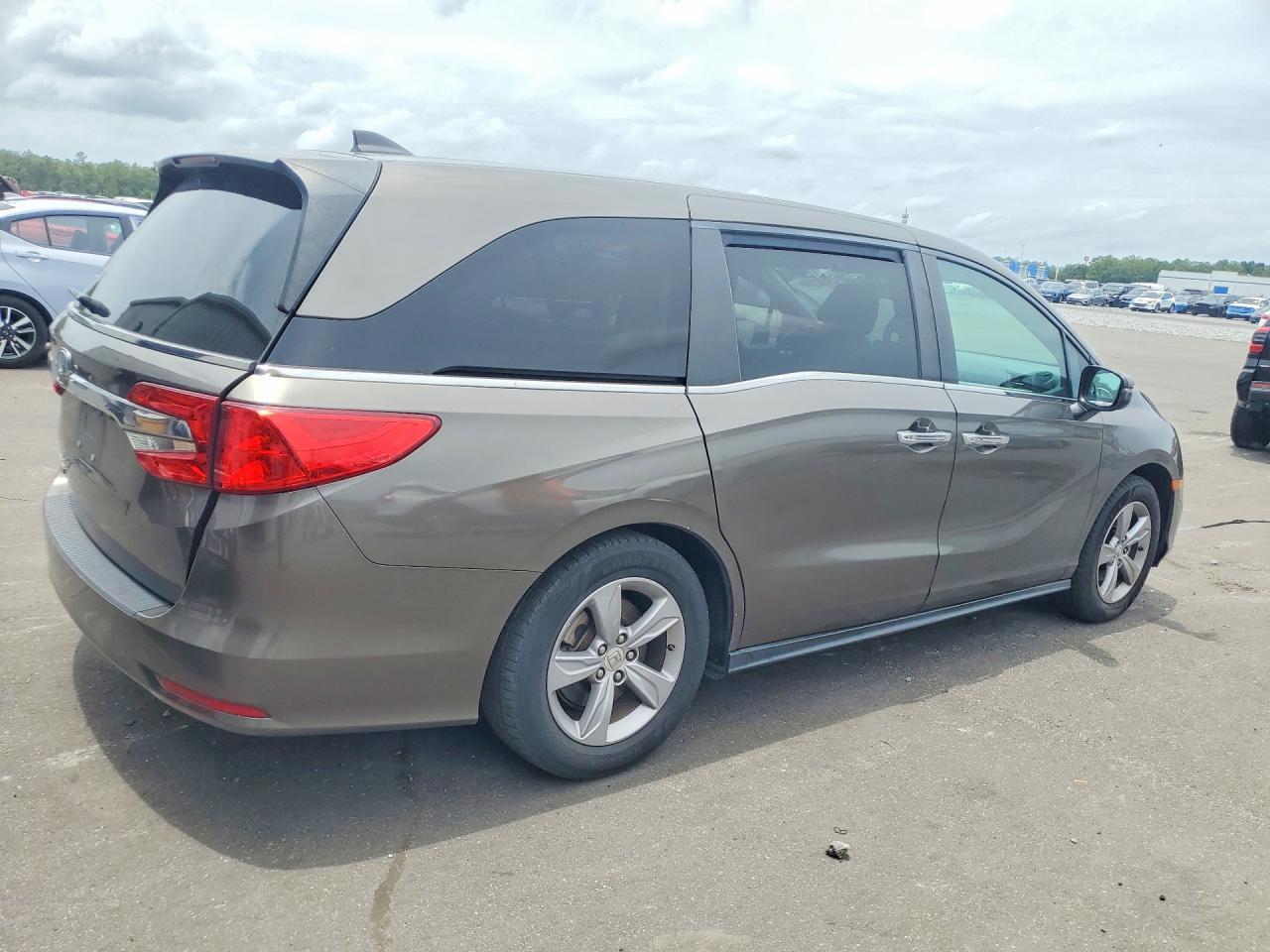 2018 Honda Odyssey Ex - Фото 3