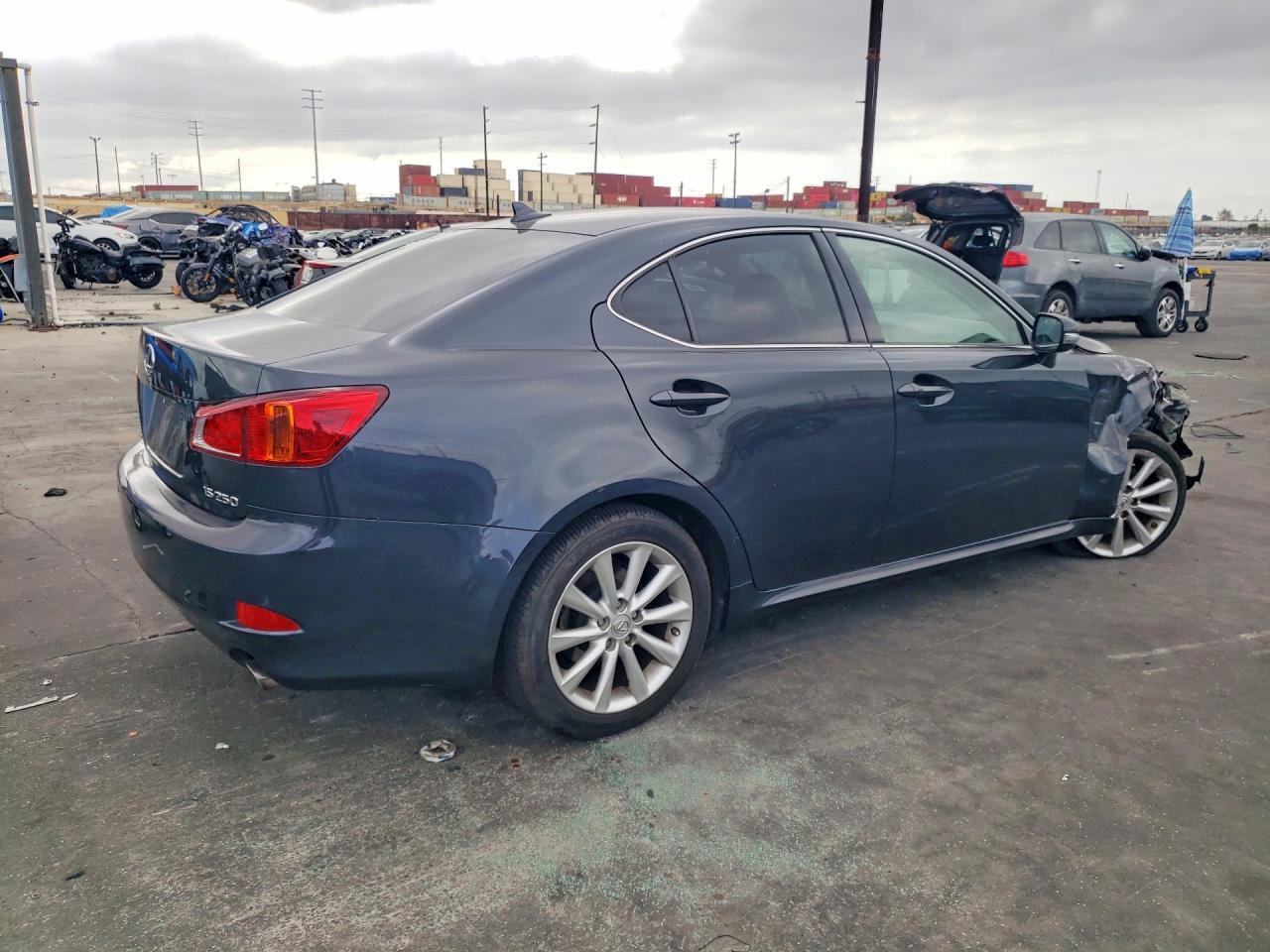 2010 Lexus Is 250 - Фото 3