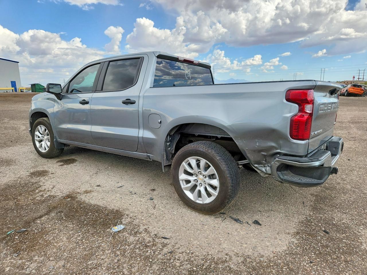 2026 Chevrolet Silverado C1500 Custom - Фото 2