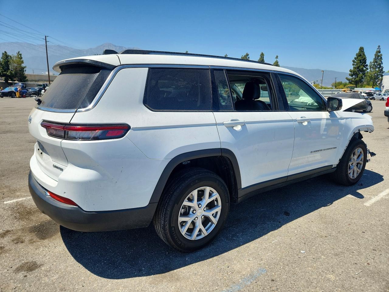 2023 Jeep Grand Cherokee L Limited - Фото 3