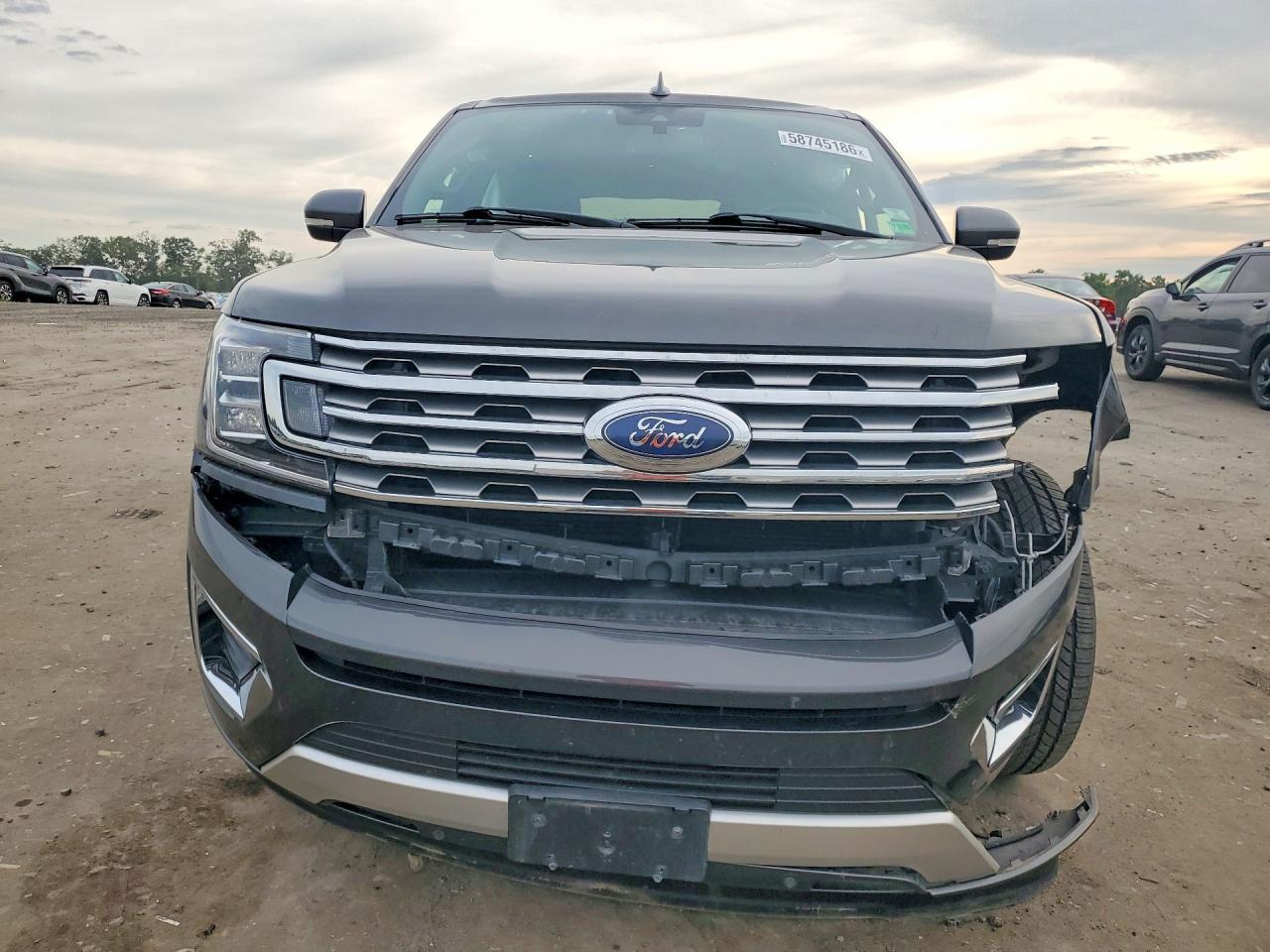 2018 Ford Expedition Max Limited - Фото 5