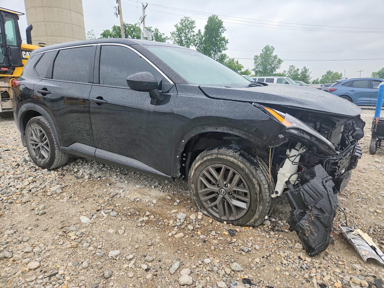 2021 Nissan Rogue S - Фото 4