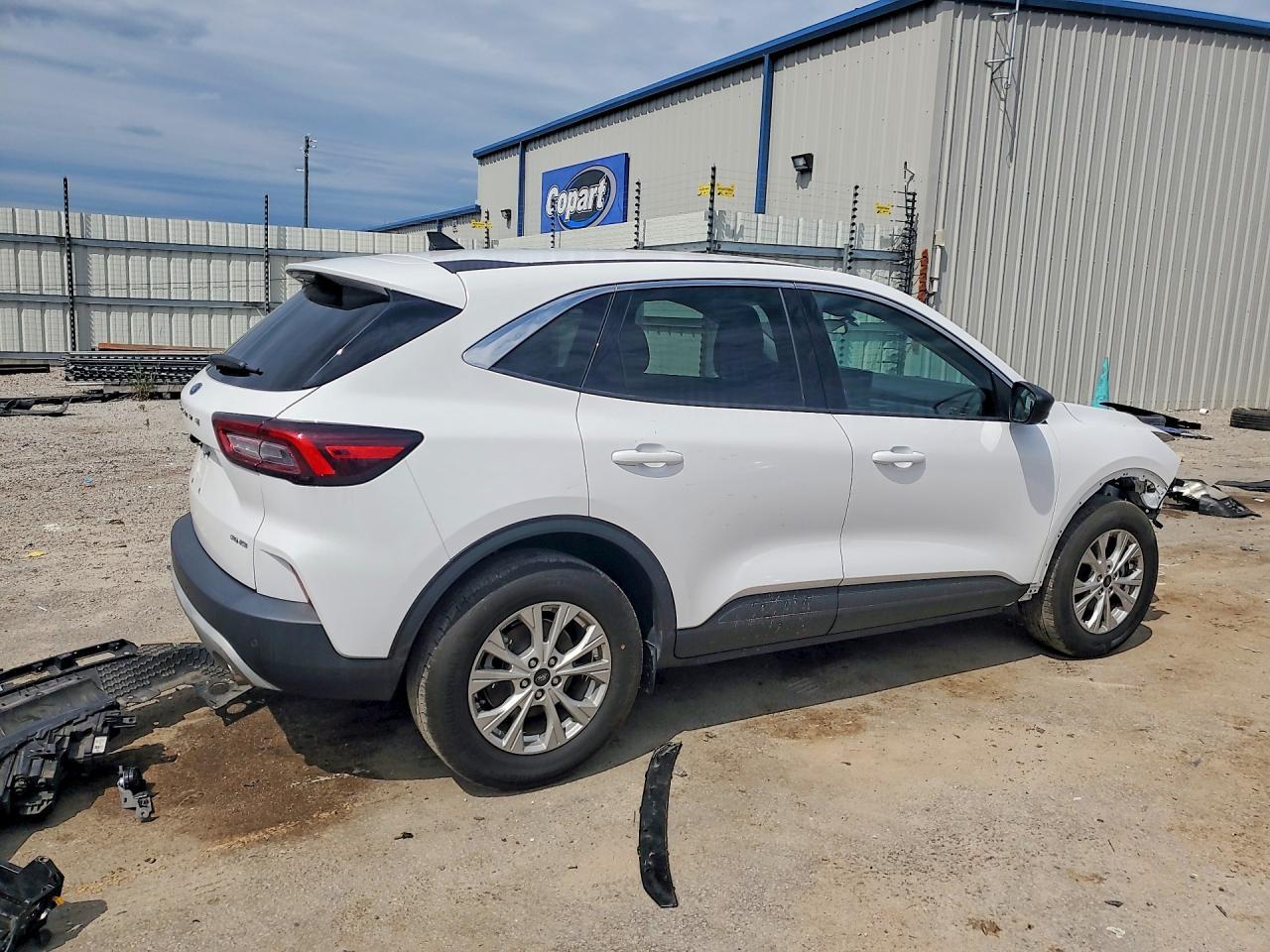 2023 Ford Escape Active - Фото 3