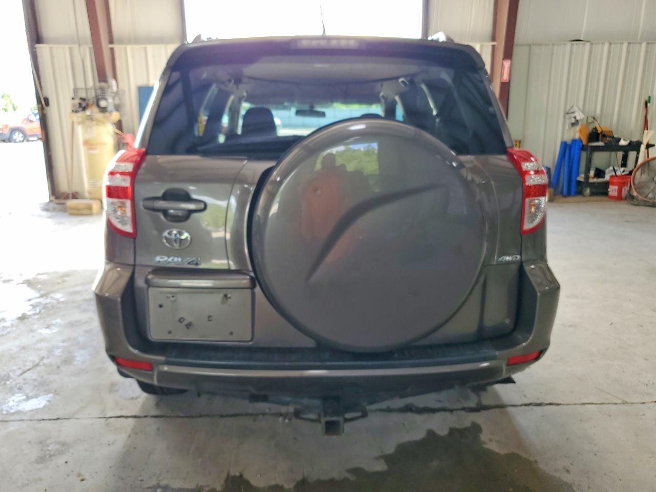 2011 Toyota Rav4 Base - Image 6