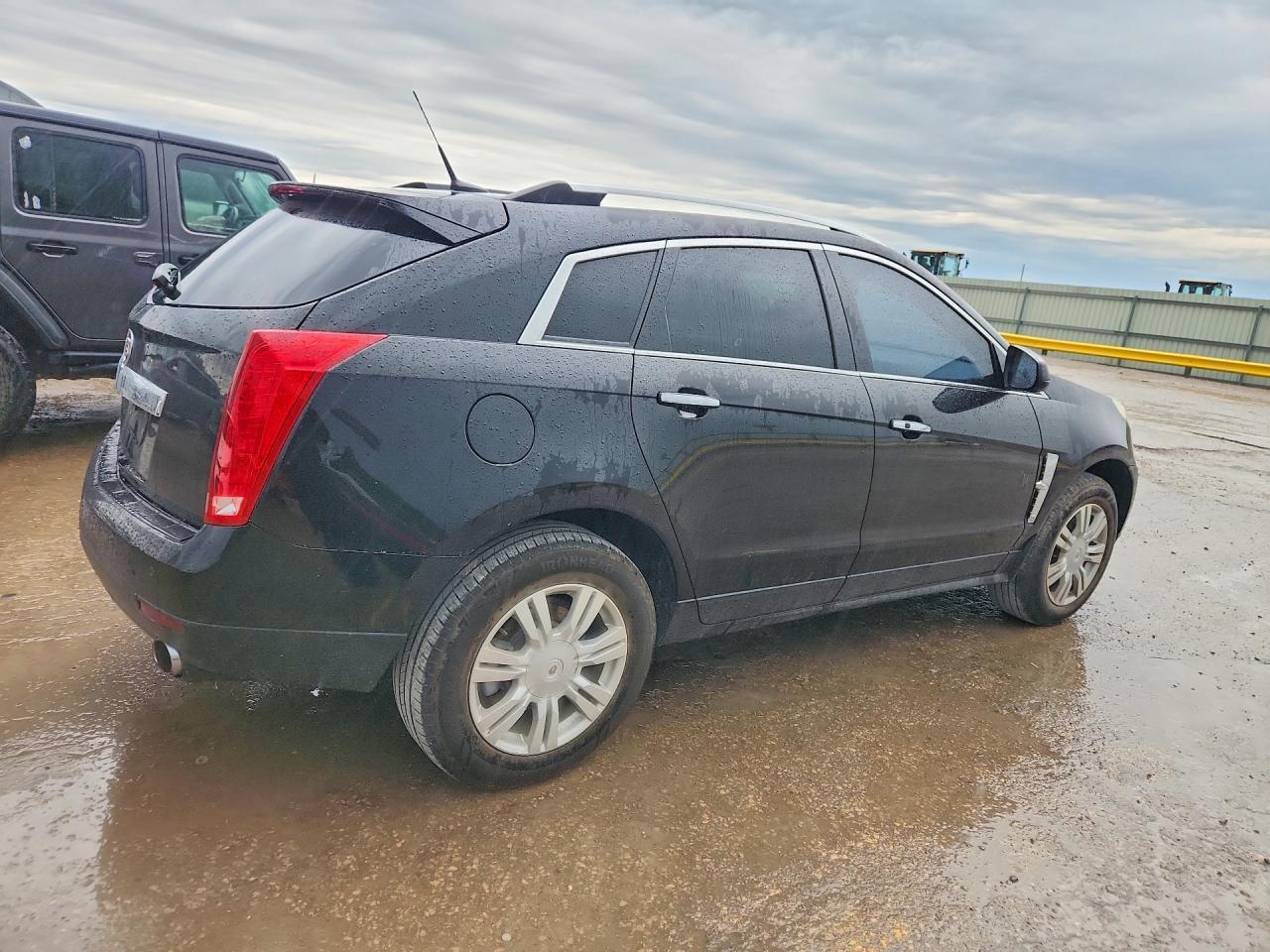 2011 Cadillac Srx Luxury Collection - Image 3