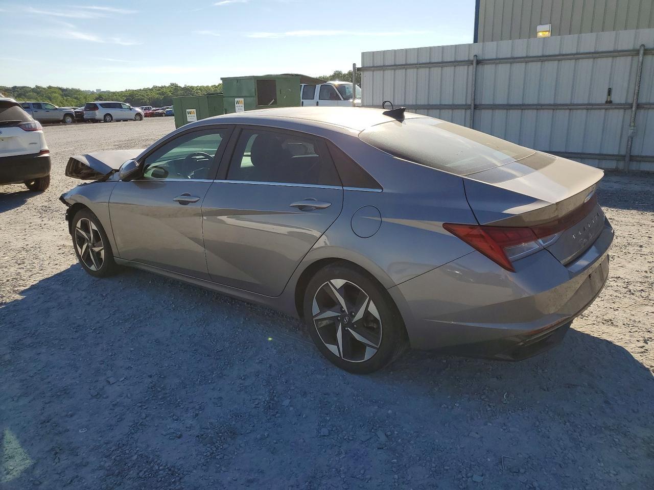 2023 Hyundai Elantra Limited - Фото 2