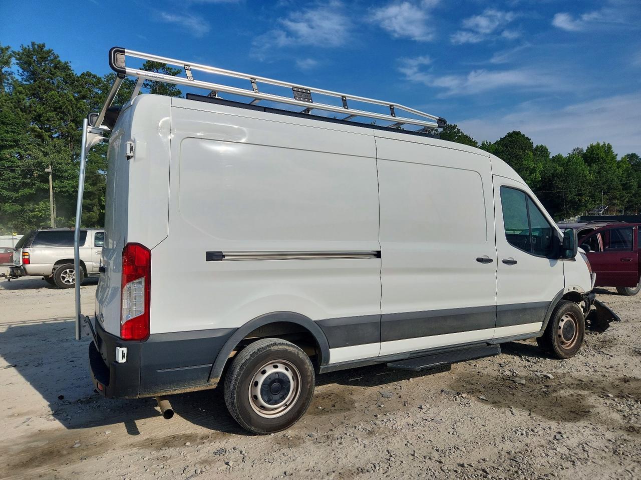 2023 Ford Transit T-250 Cargo - Image 3