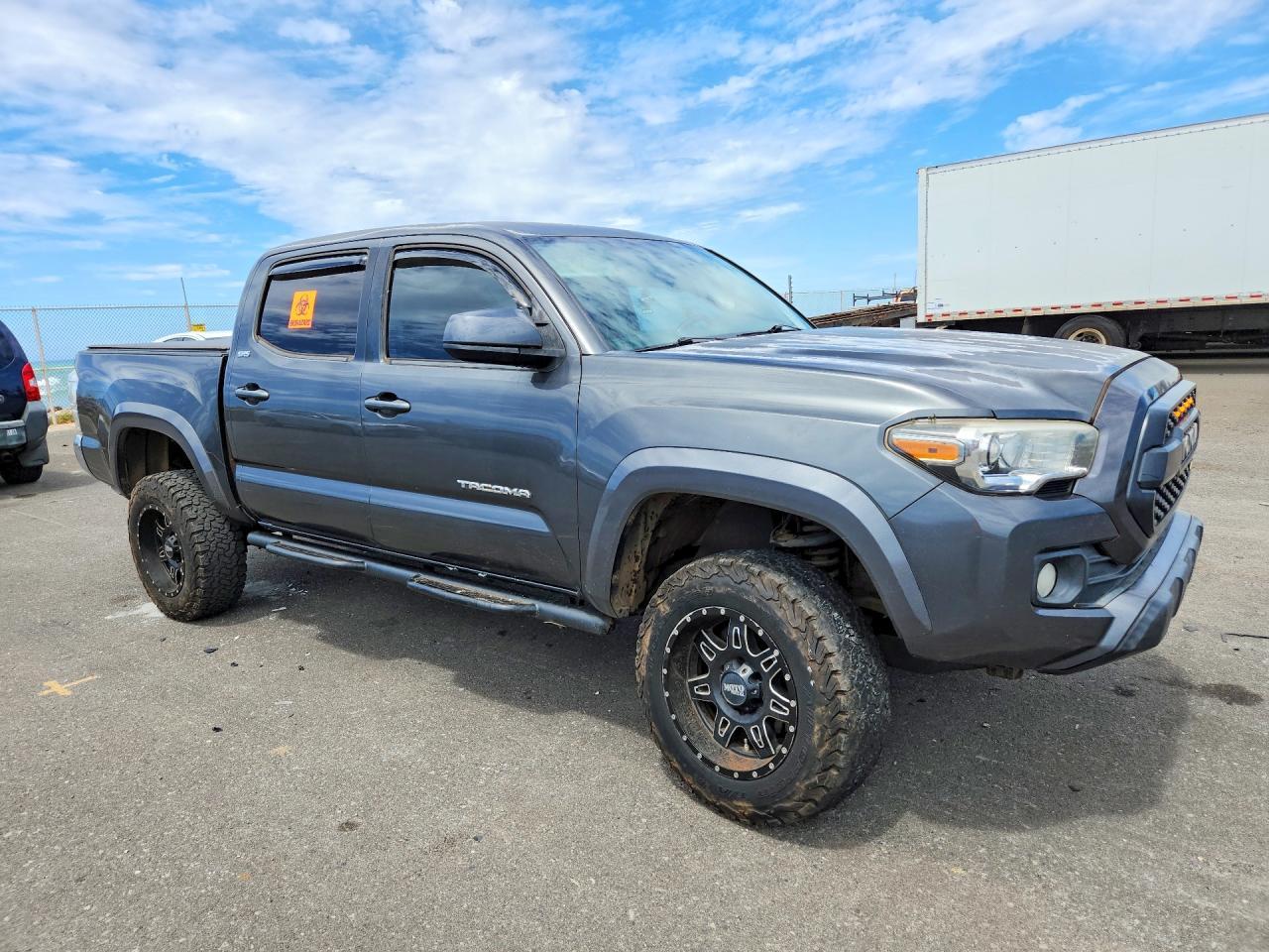 2016 Toyota Tacoma Sr5 V6 - Image 4