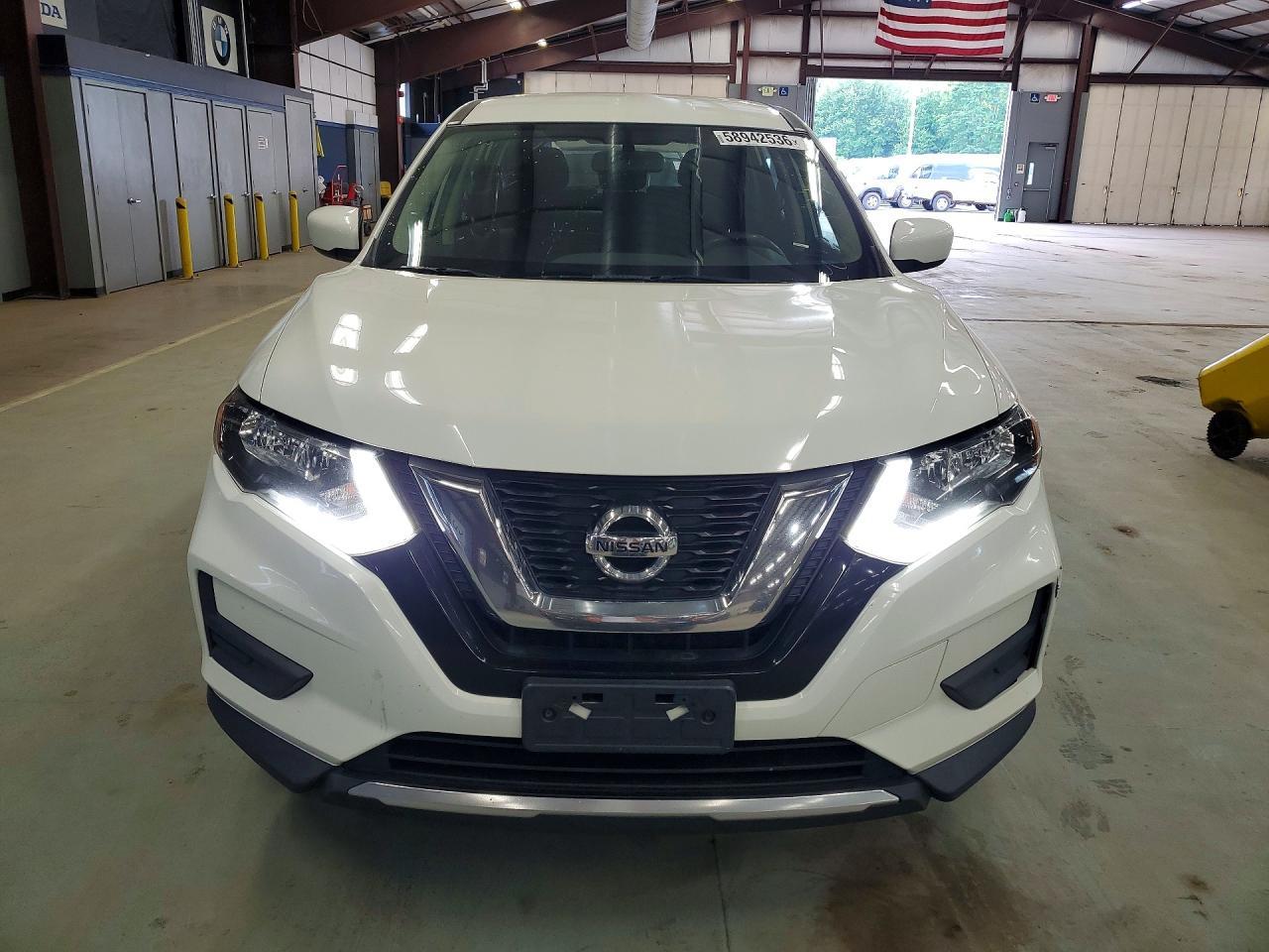 2017 Nissan Rogue S - Фото 5