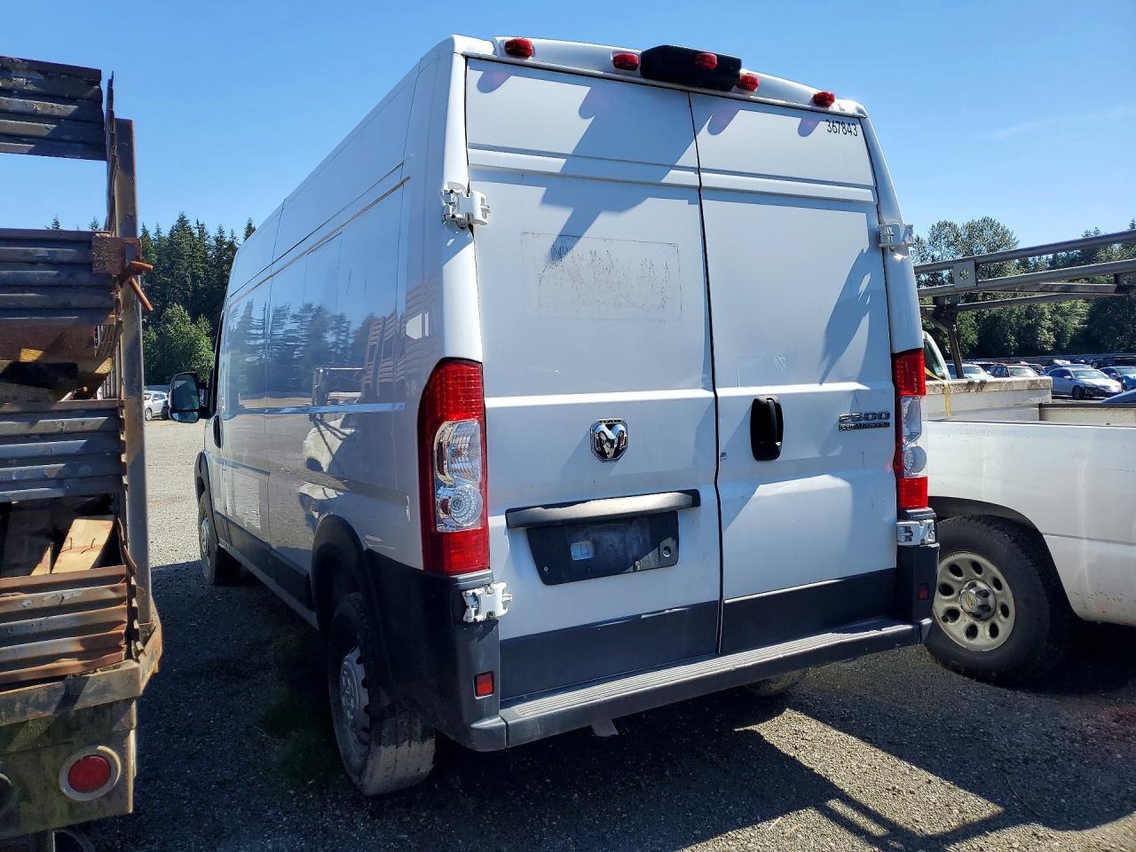 2023 Ram Promaster 2500 Delivery Van - Image 2