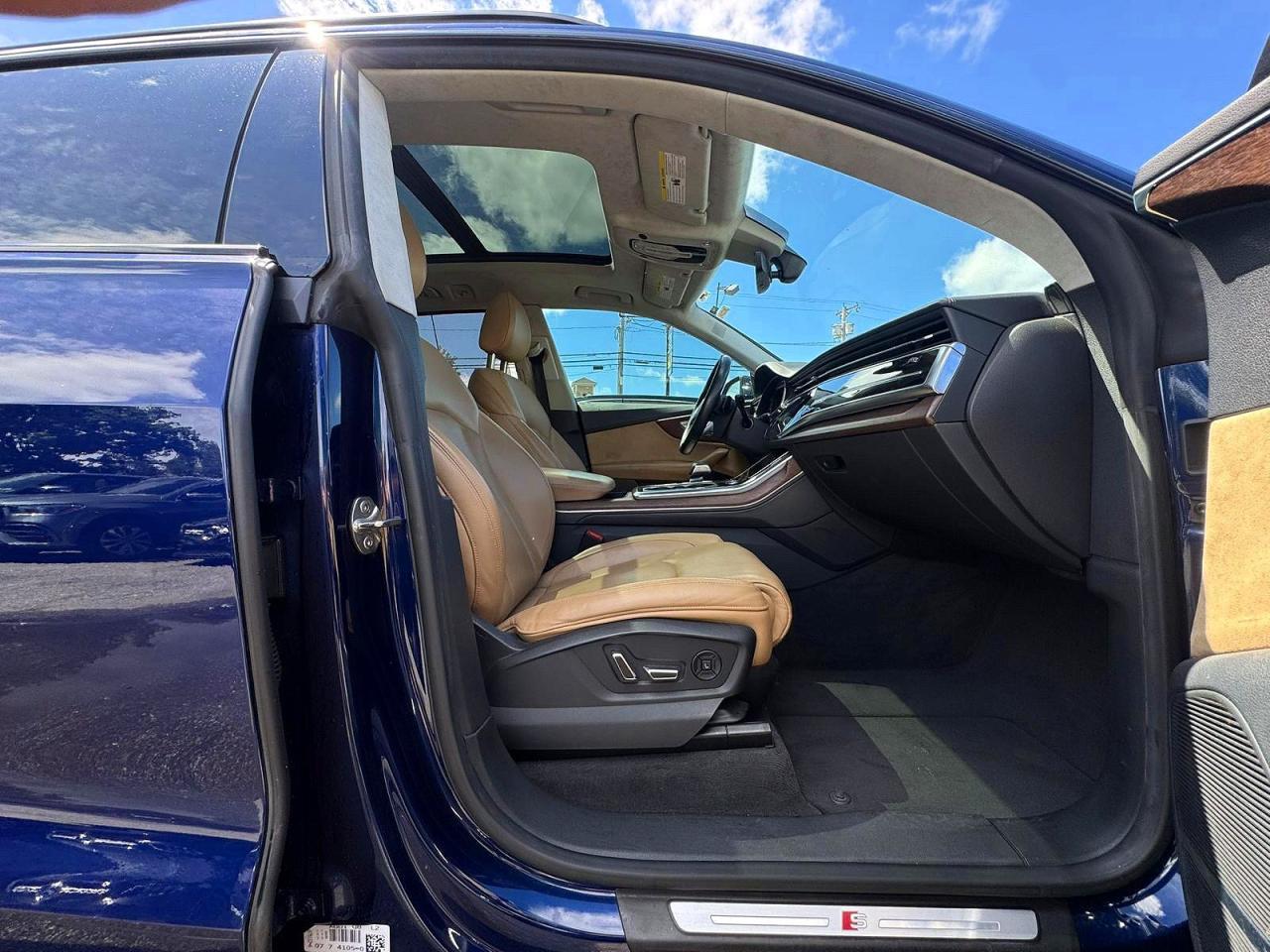 2019 Audi Q8 55 Premium - Фото 5