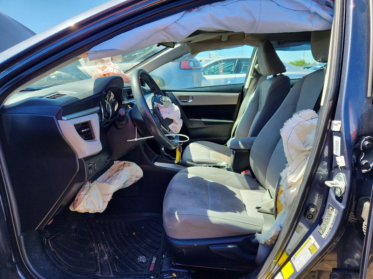 2014 Toyota Corolla Le - Image 7