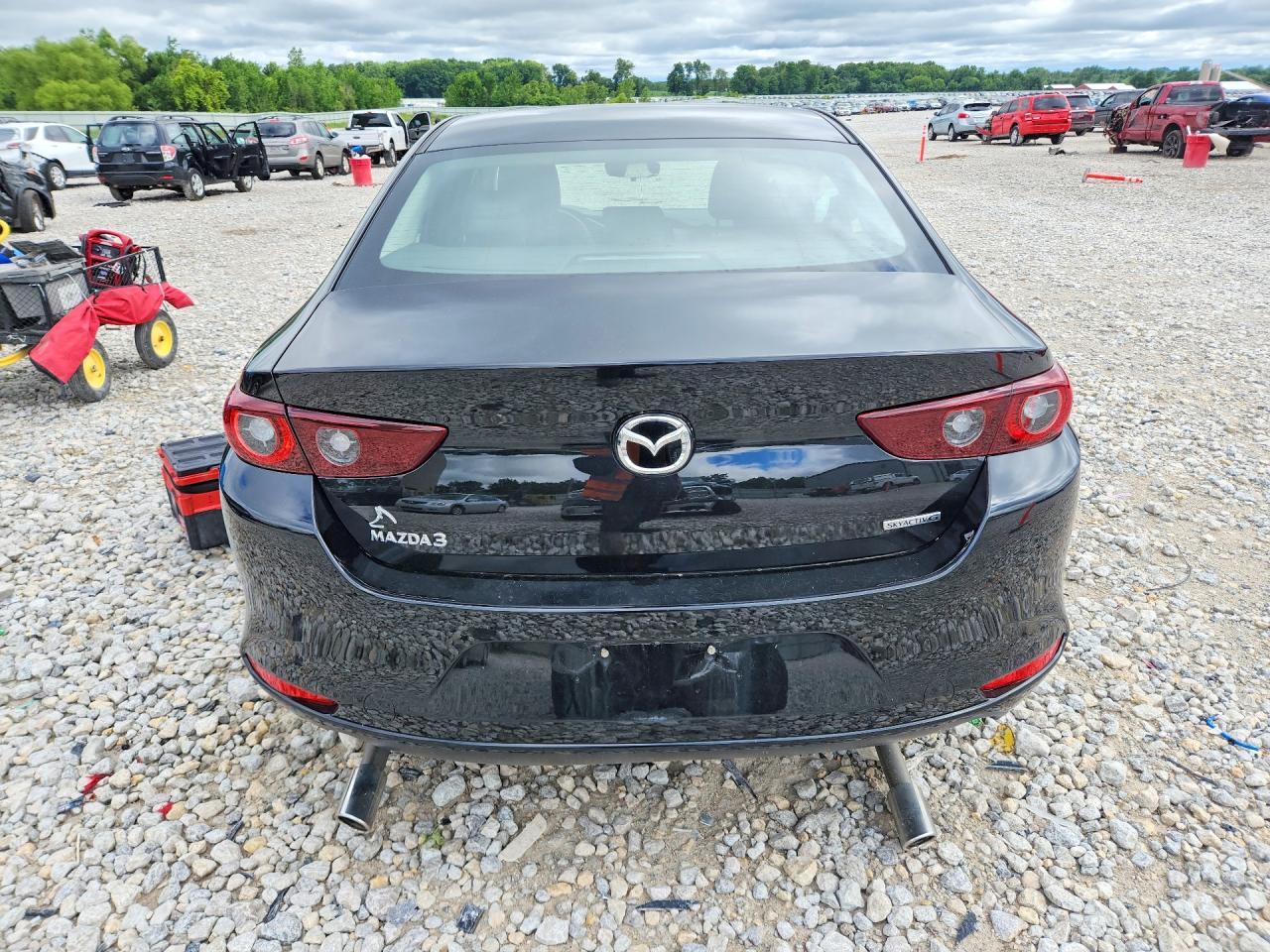 2025 Mazda 3 Select Sport - Image 6