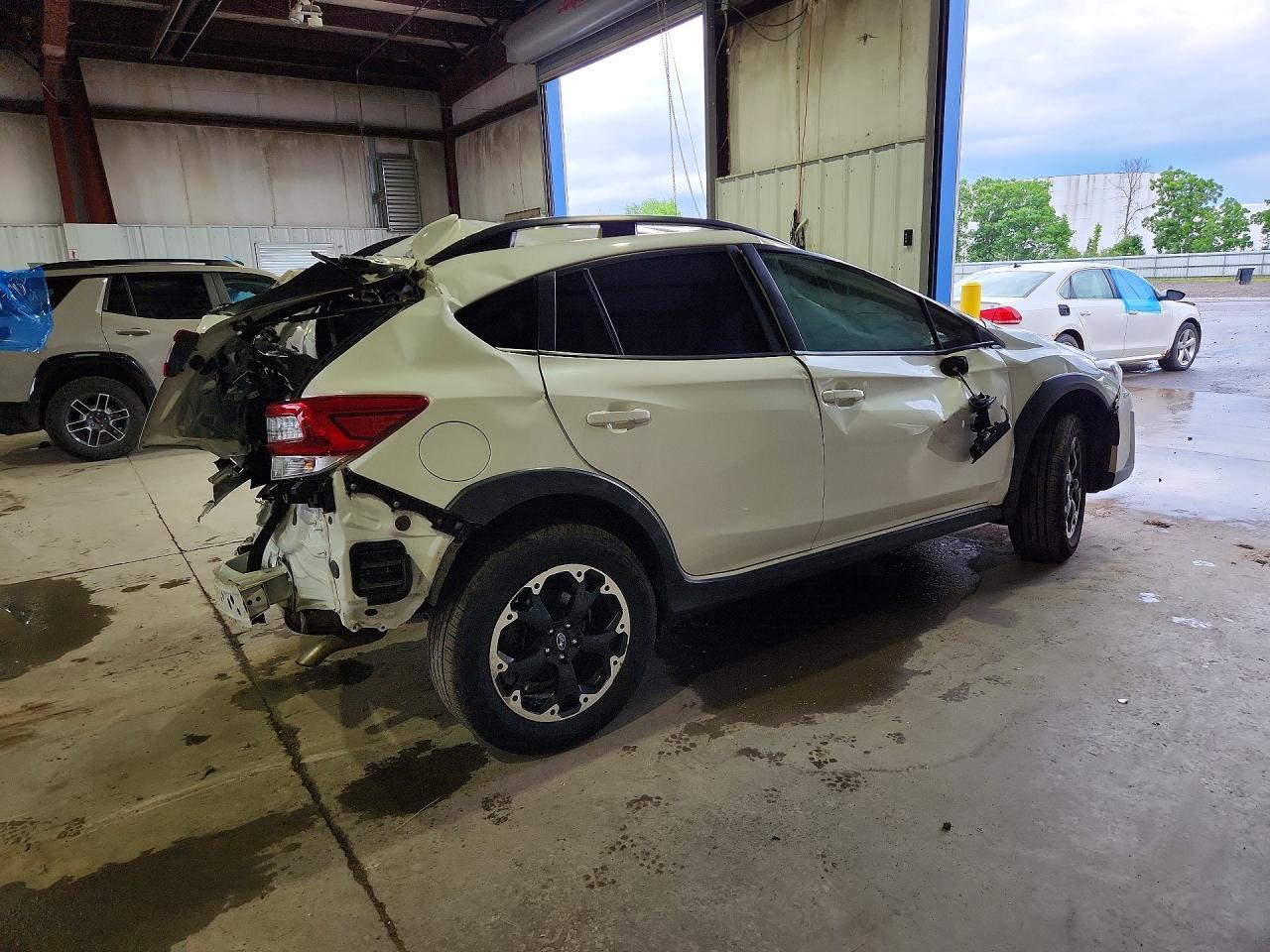 2021 Subaru Crosstrek Premium - Image 3