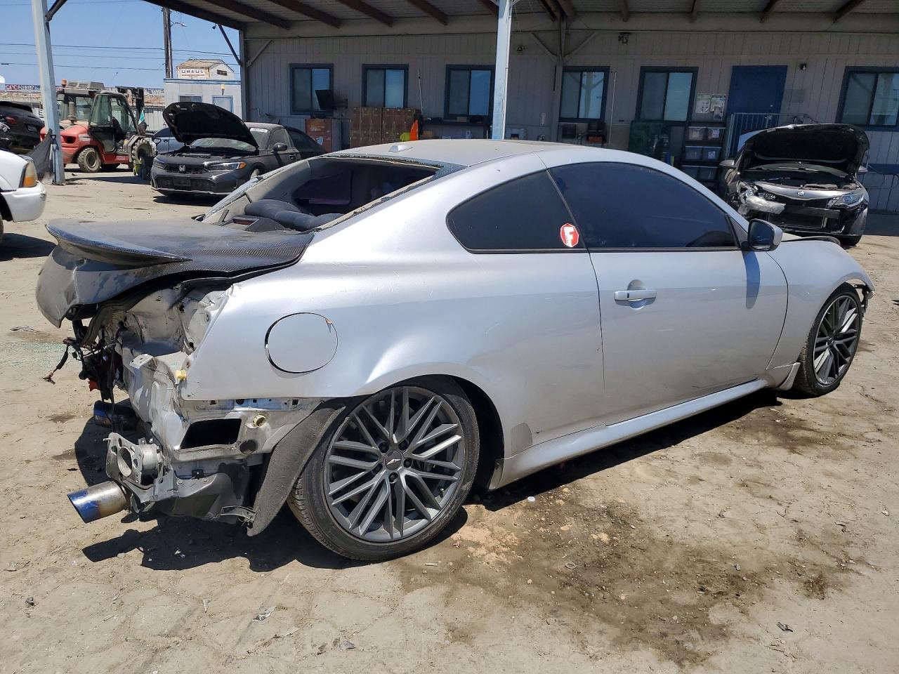 2011 Infiniti G37 Coupe Base - Фото 3
