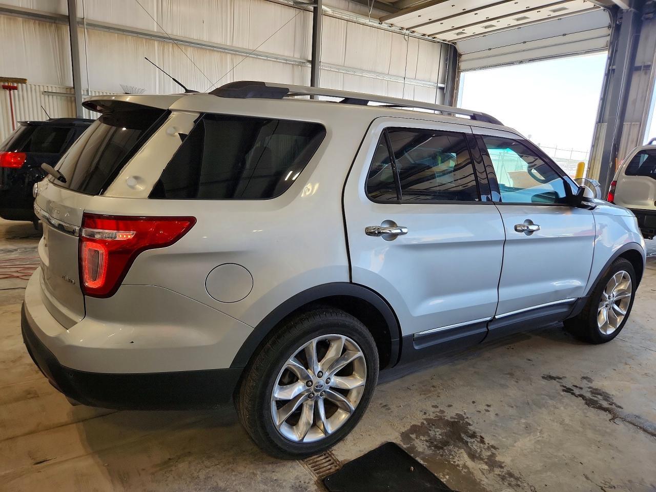 2011 Ford Explorer Limited - Фото 3